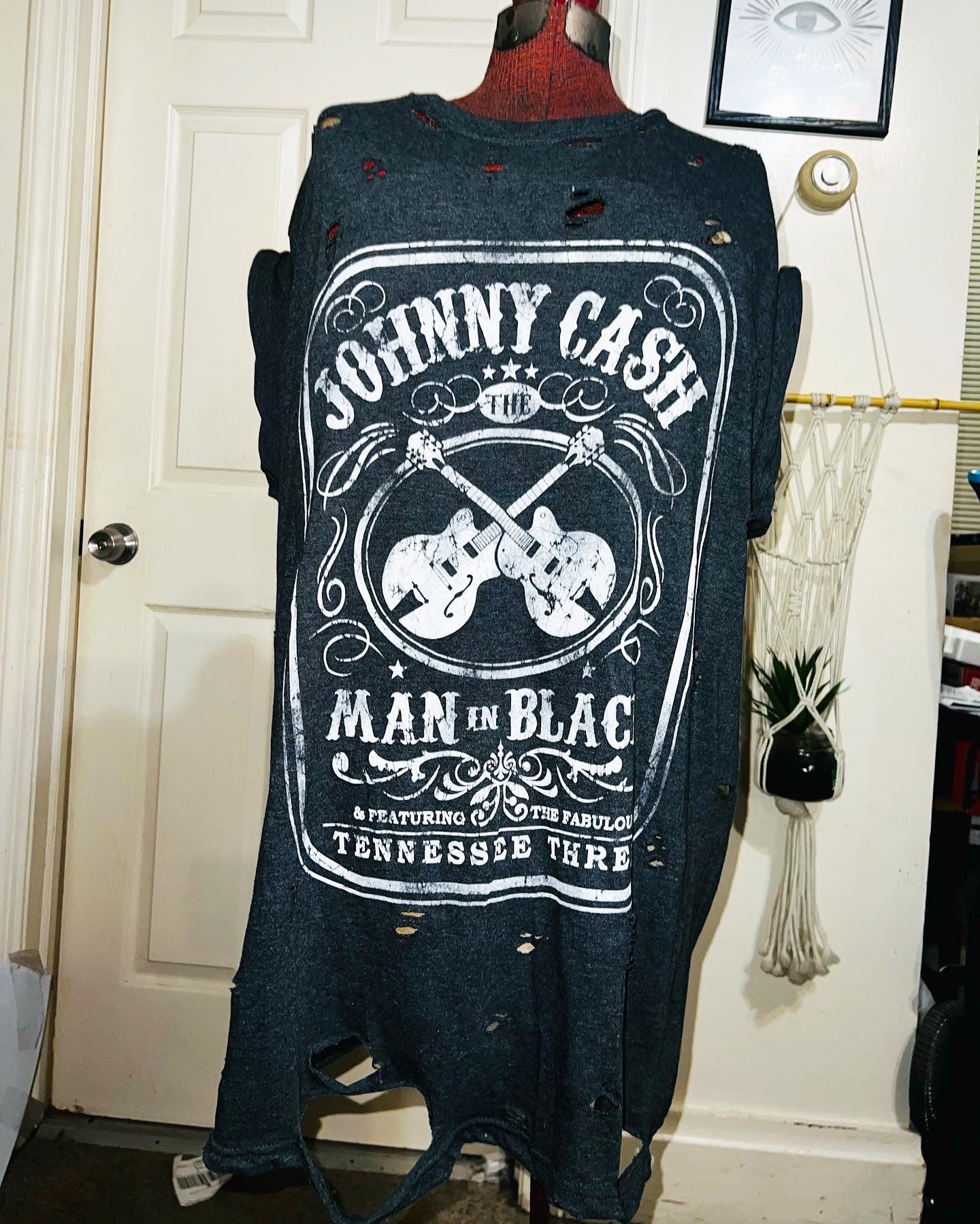 Johnny Cash Oversized Distressed Tee