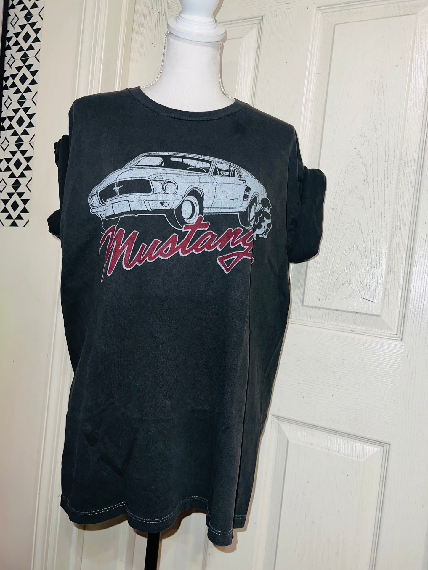 Ford Mustang Oversized Distressed Tee