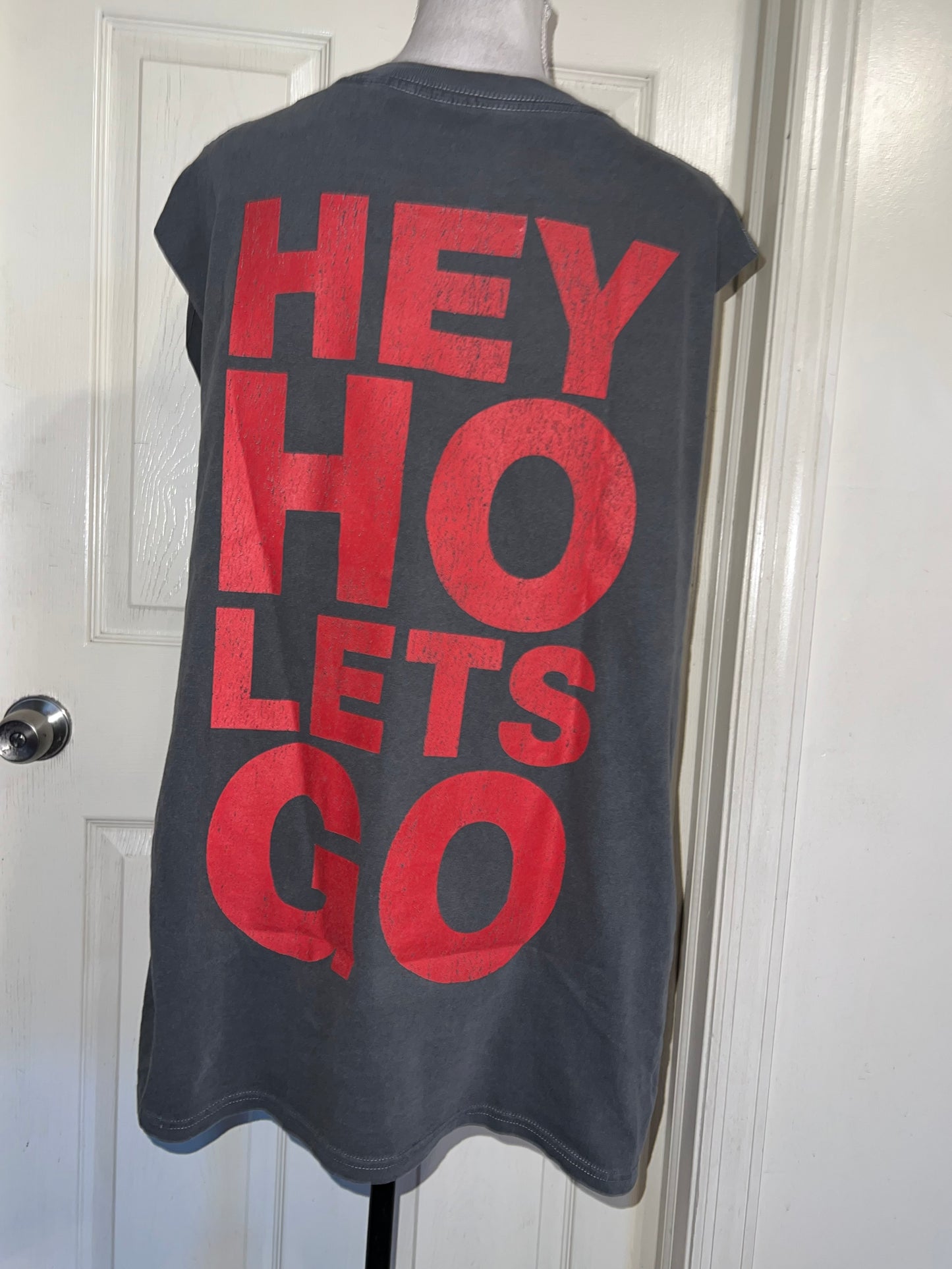Ramones Oversized Double Oversized Distressed Tann