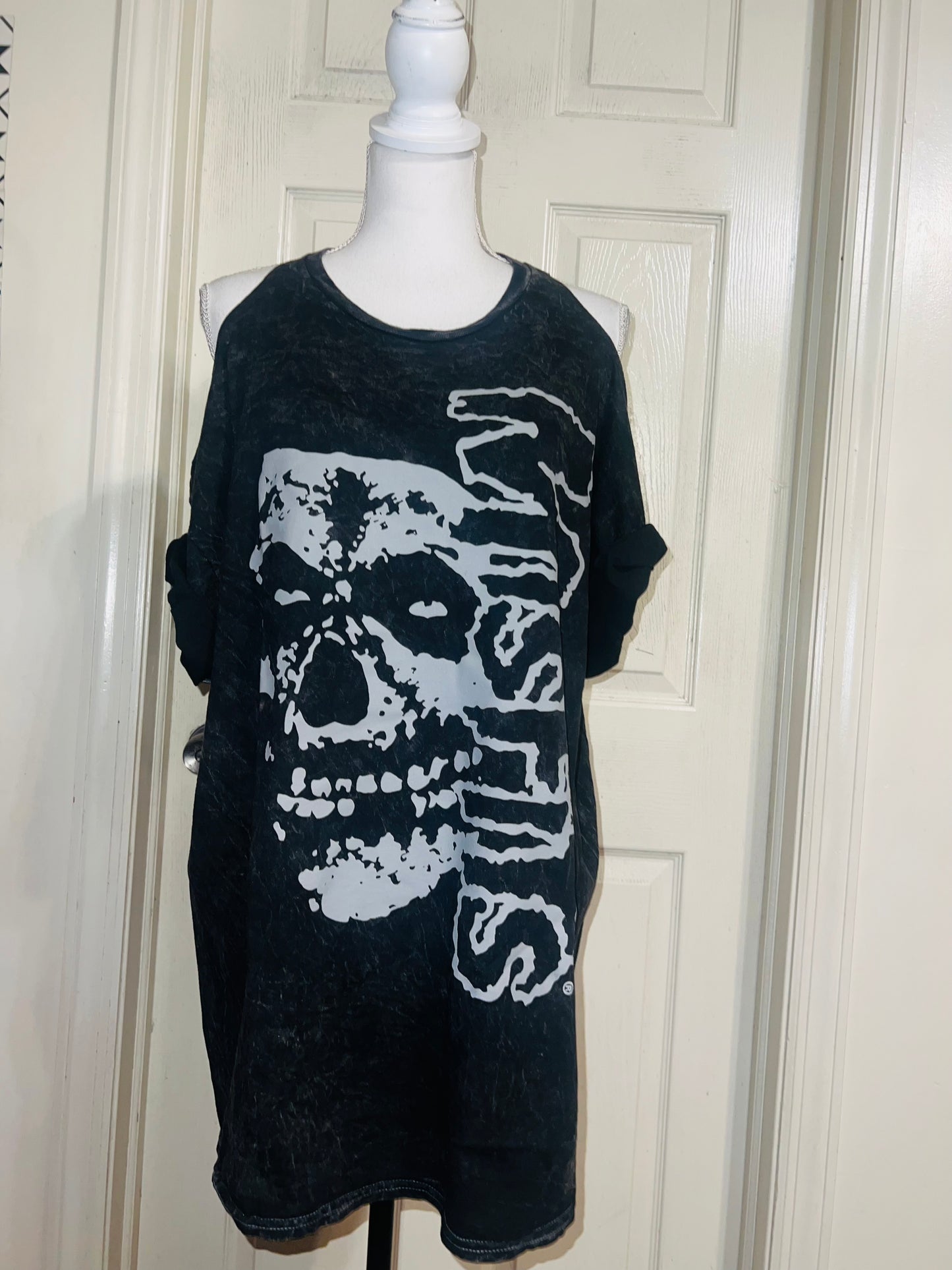 Misfits Shoulder Cut Out Oversized Distressed Tee