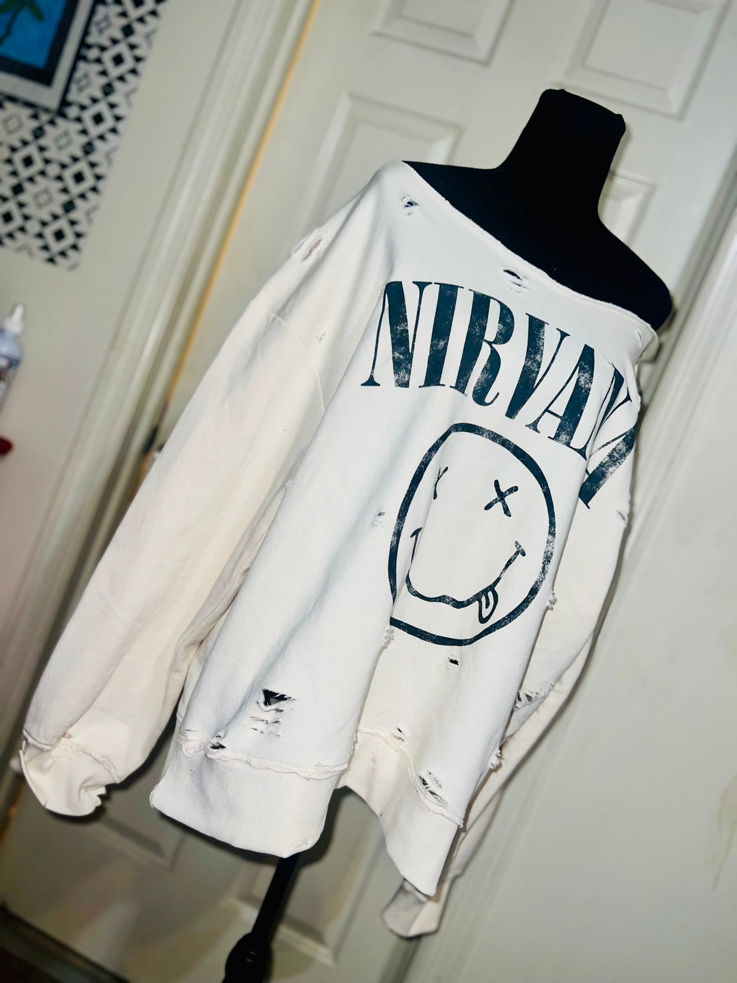 Nirvana Oversized Cream Sweatshirt