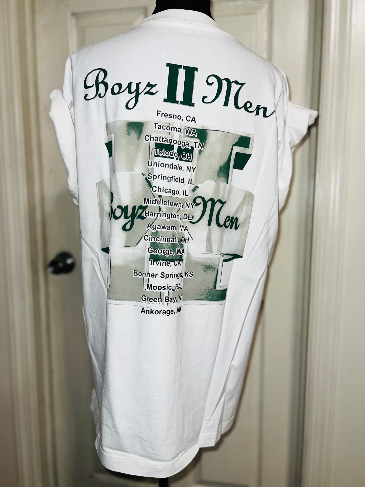 Boyz II Men Double Sided Oversized Distressed Tee