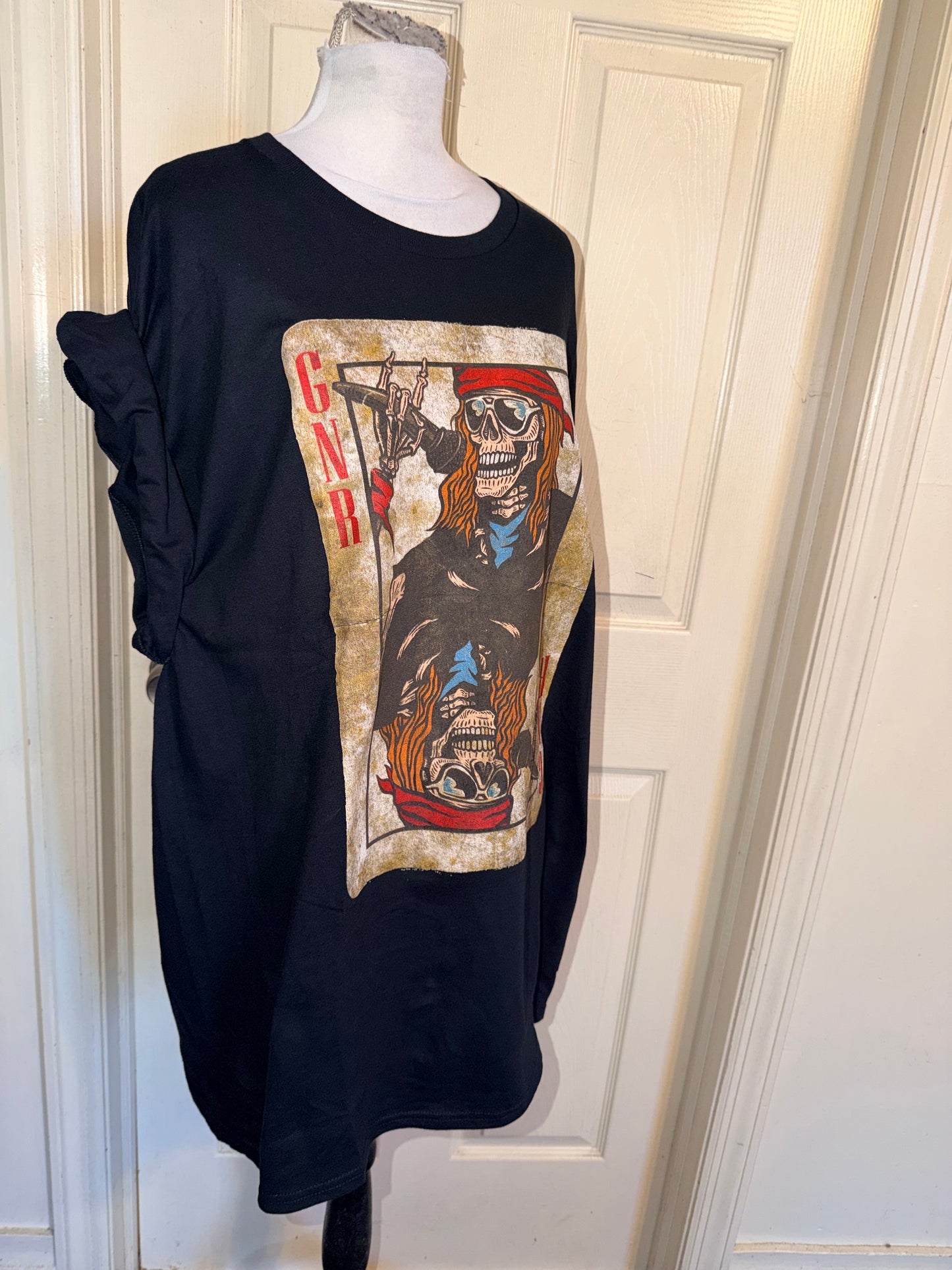 Guns N’ Roses Oversized Distressed Tee