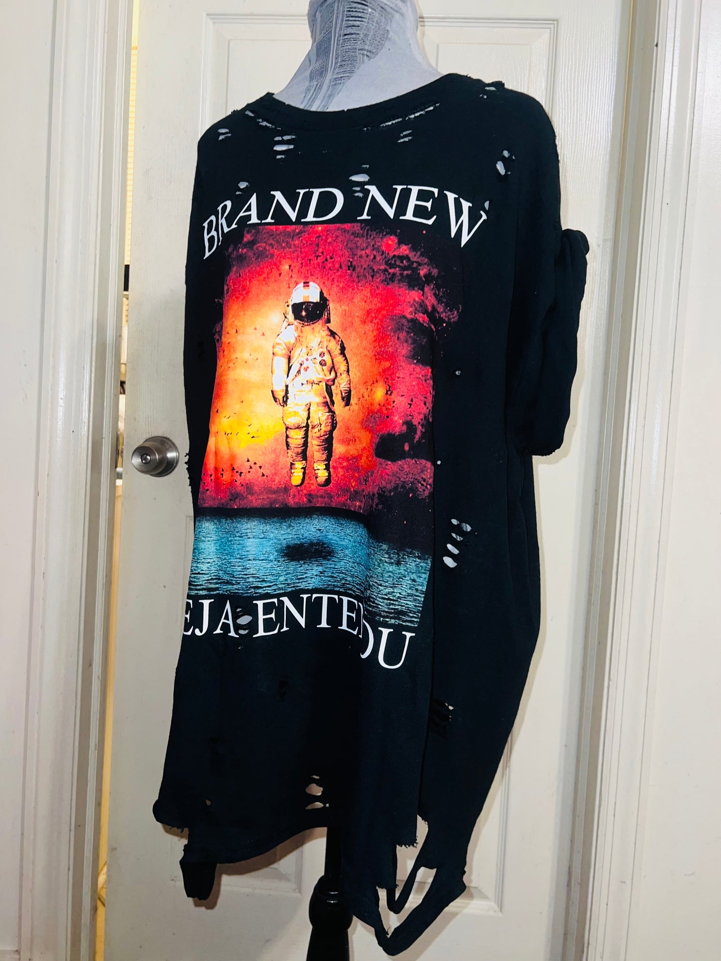 Brand New Deja Entendu Oversized Tee