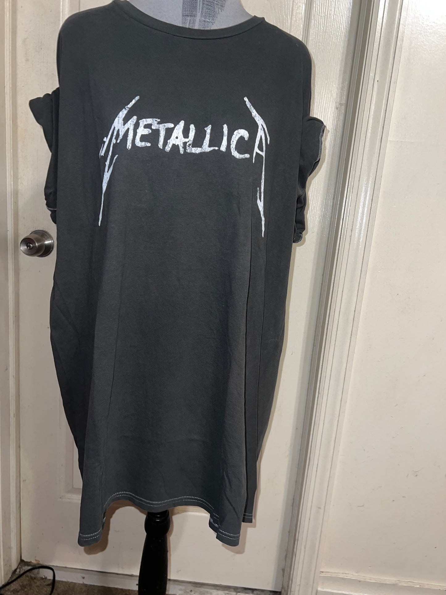 Metallica Double Sided Oversized Distressed Tee