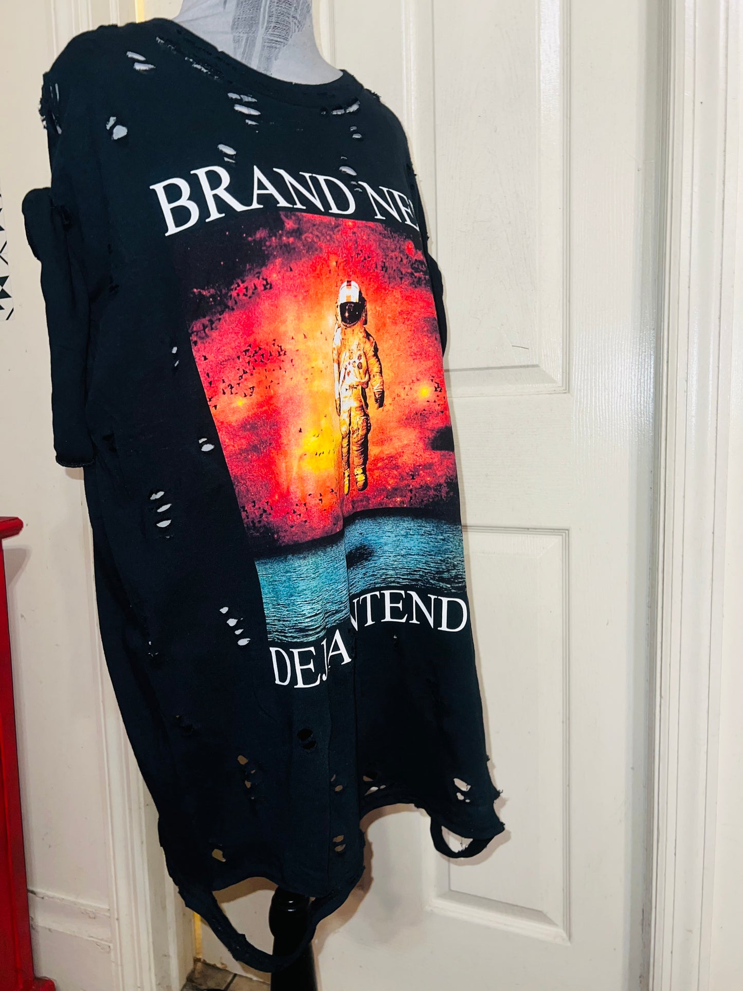 Brand New Deja Entendu Oversized Tee