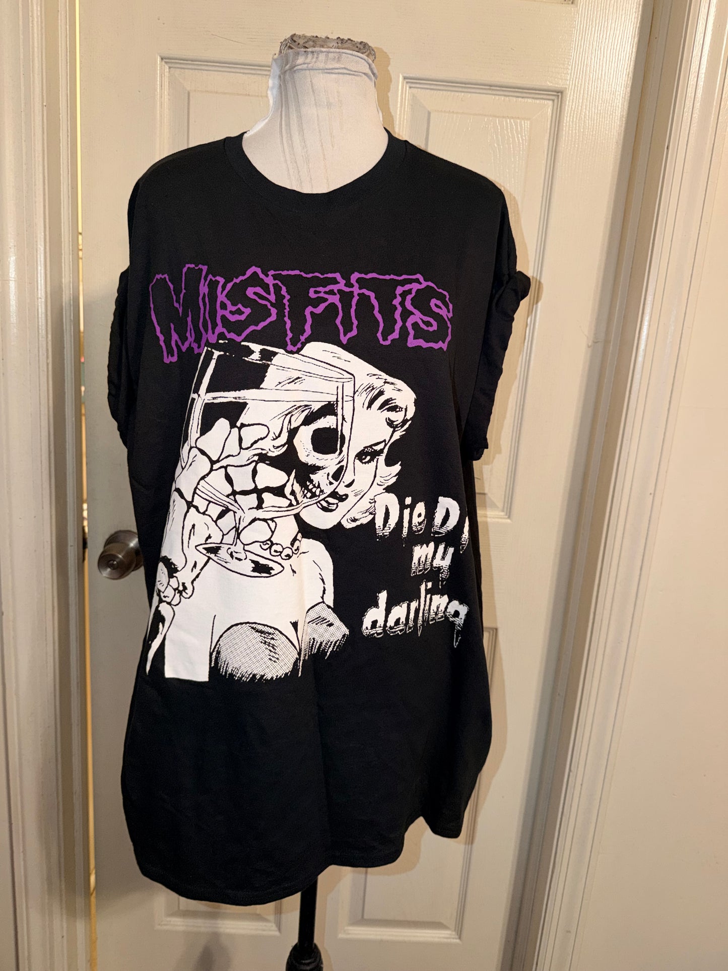 Misfits Oversized Distressed Tee