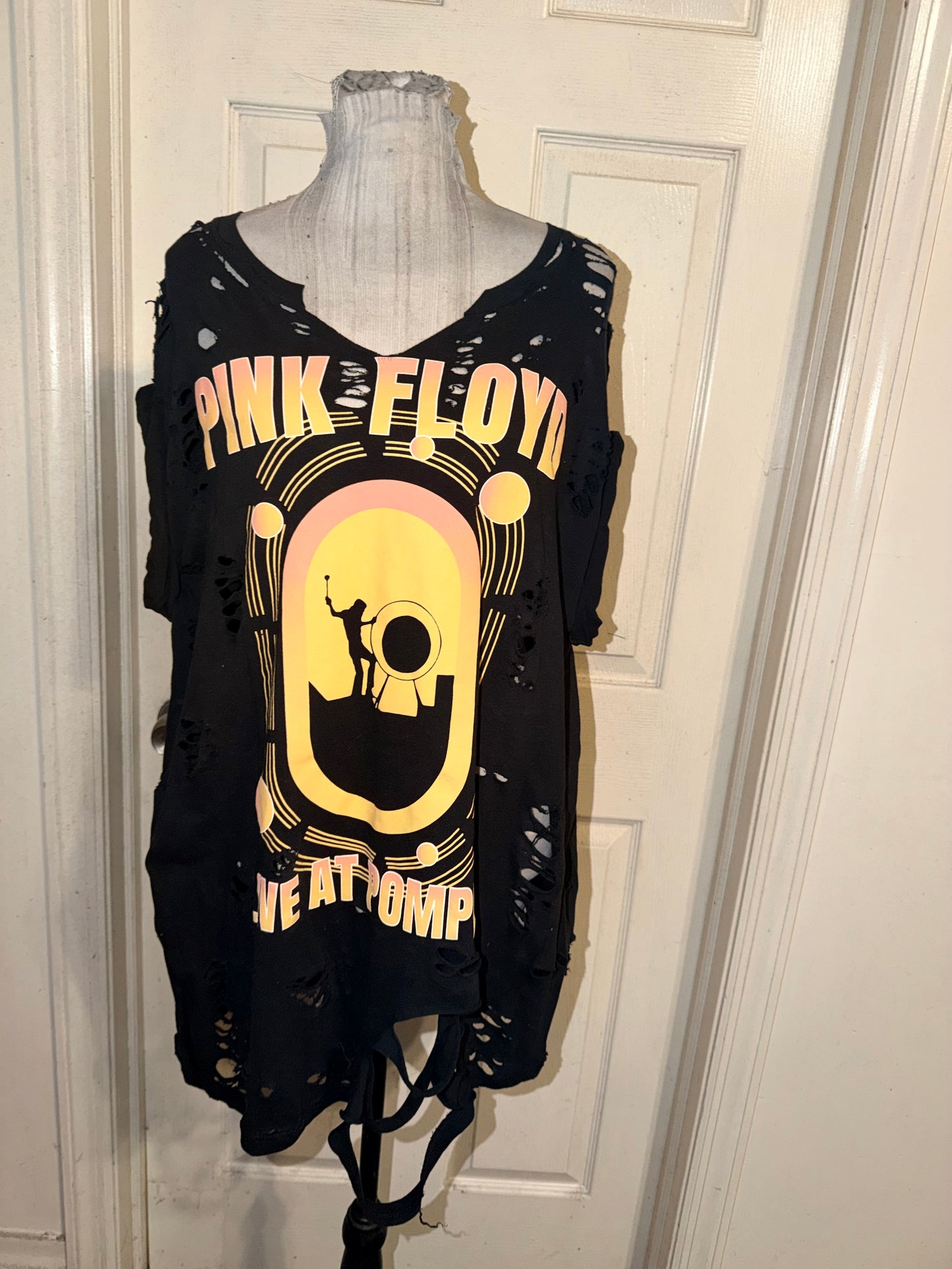 Pink Floyd Oversized Distressed Tee (as is)