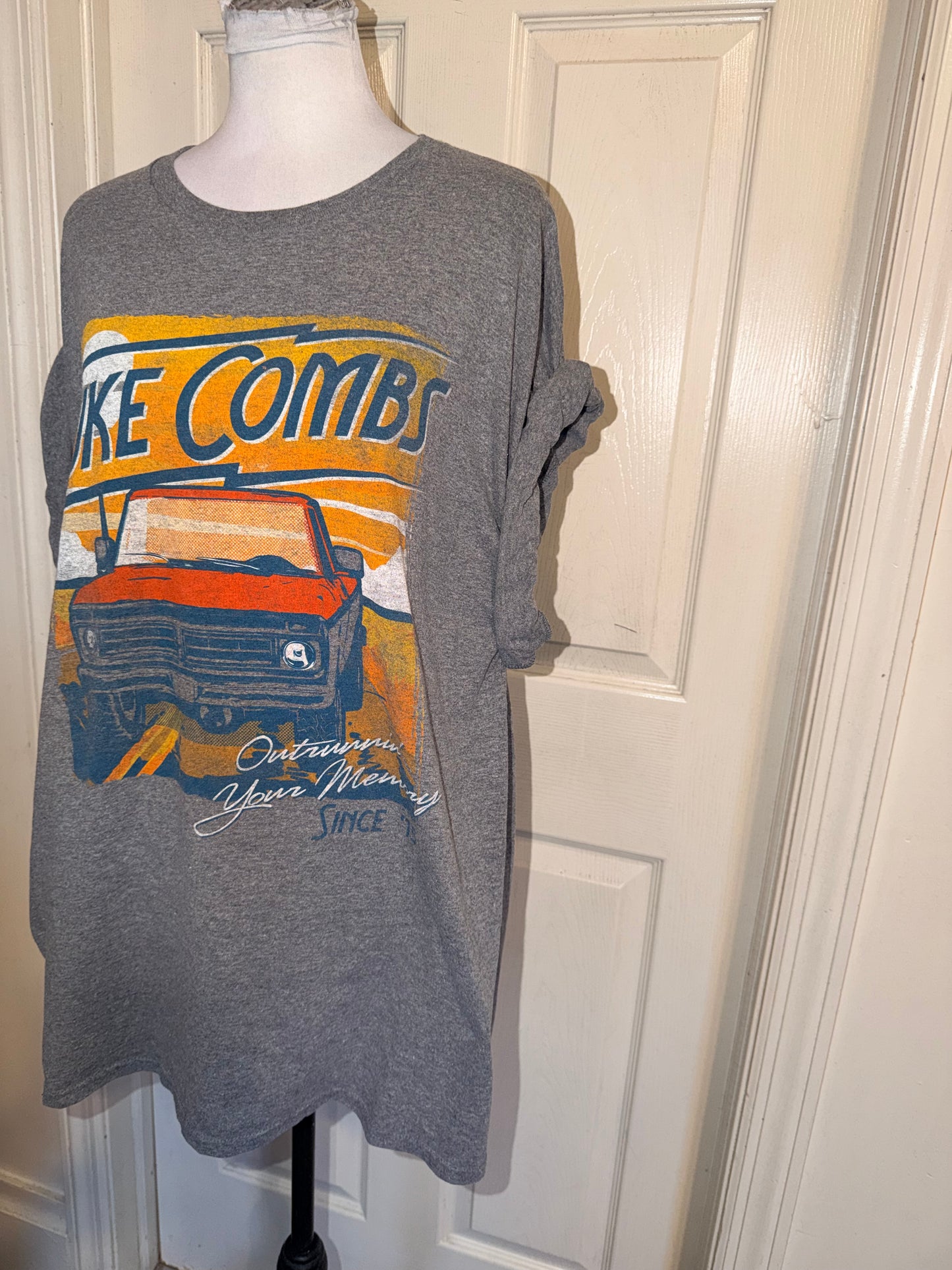 Luke Combs Oversized Distressed Tee