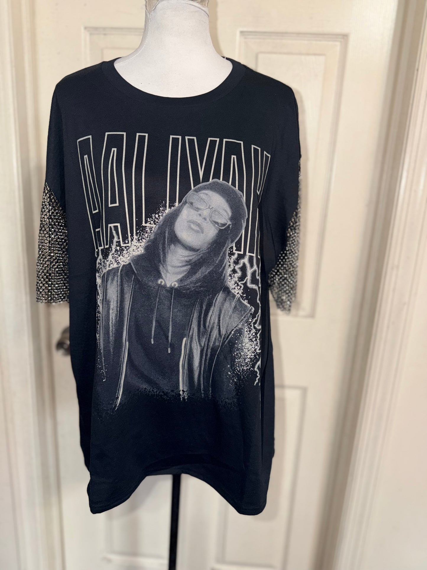 Aaliyah Embellished Sleeve Oversized Distressed Tee