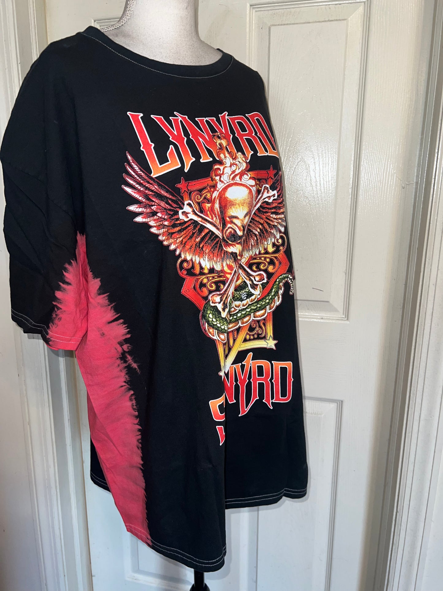 Lynyrd Skynyrd Oversized Distressed Tee