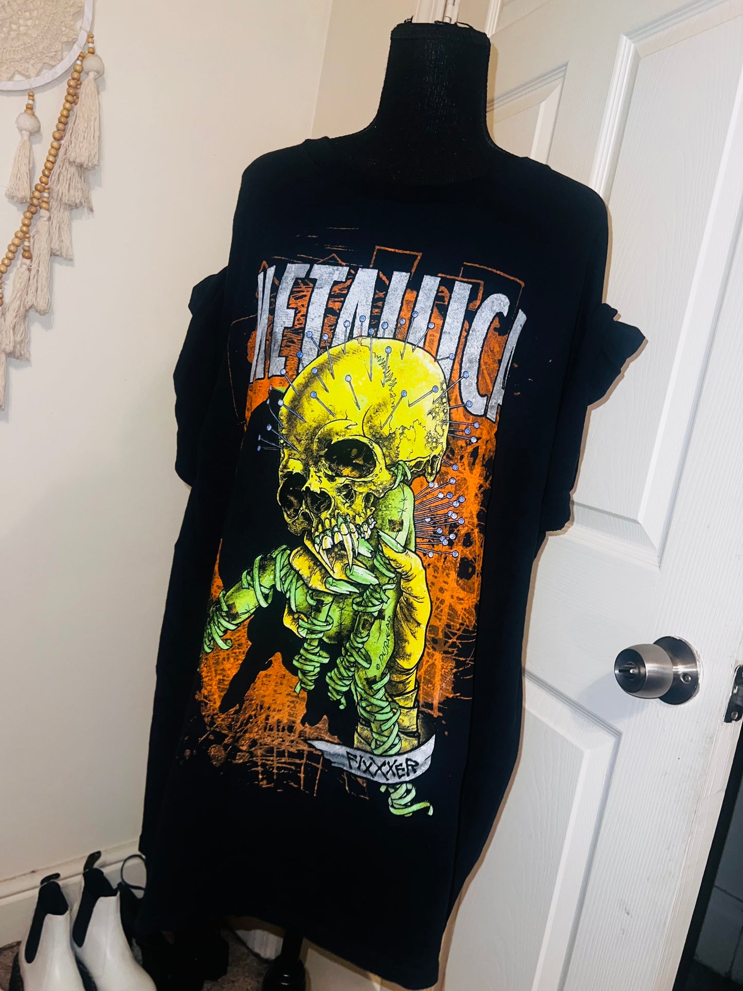 Metallica Fixxer Oversized Distressed Tee