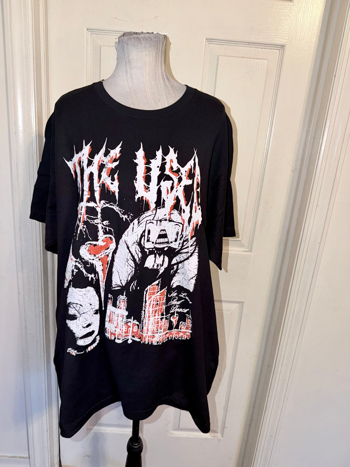 The Used Oversized Tee