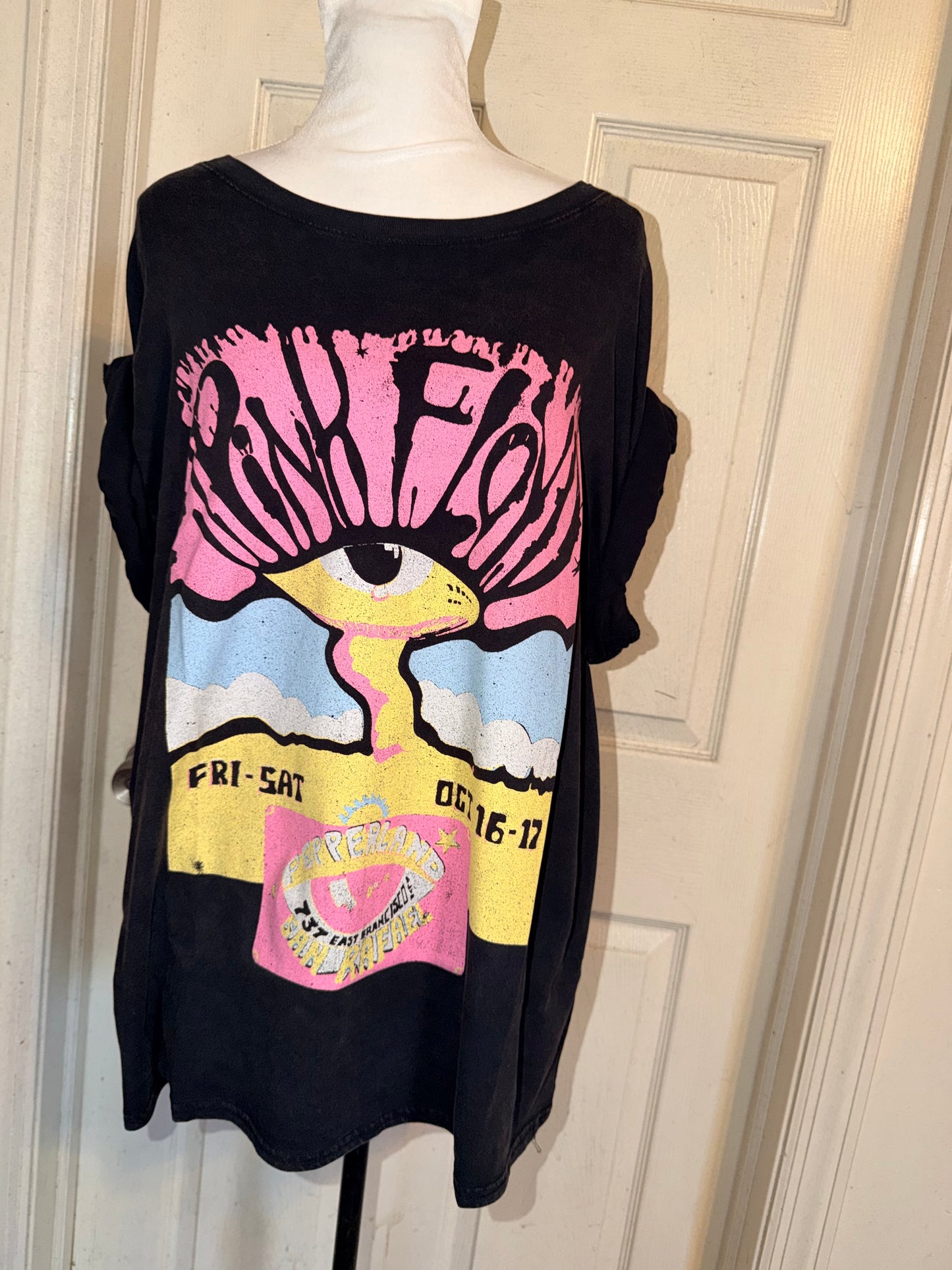 Pink Floyd Oversized Distressed Tee