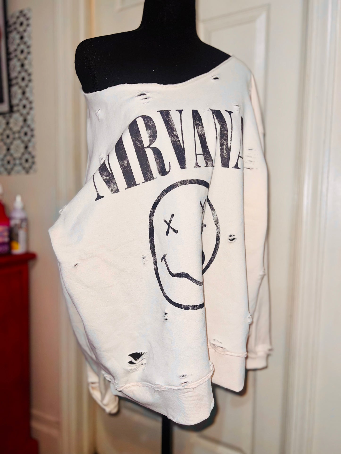 Nirvana Oversized Cream Sweatshirt