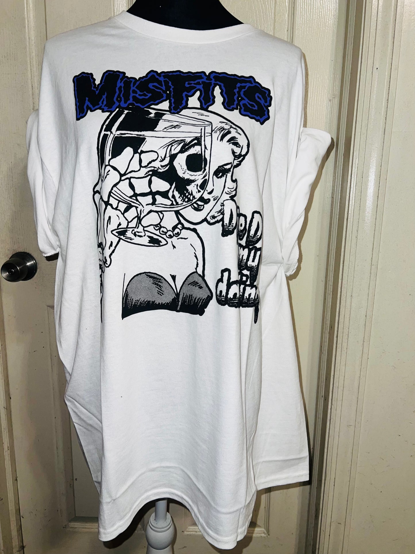 Misfits Oversized Distressed Tee