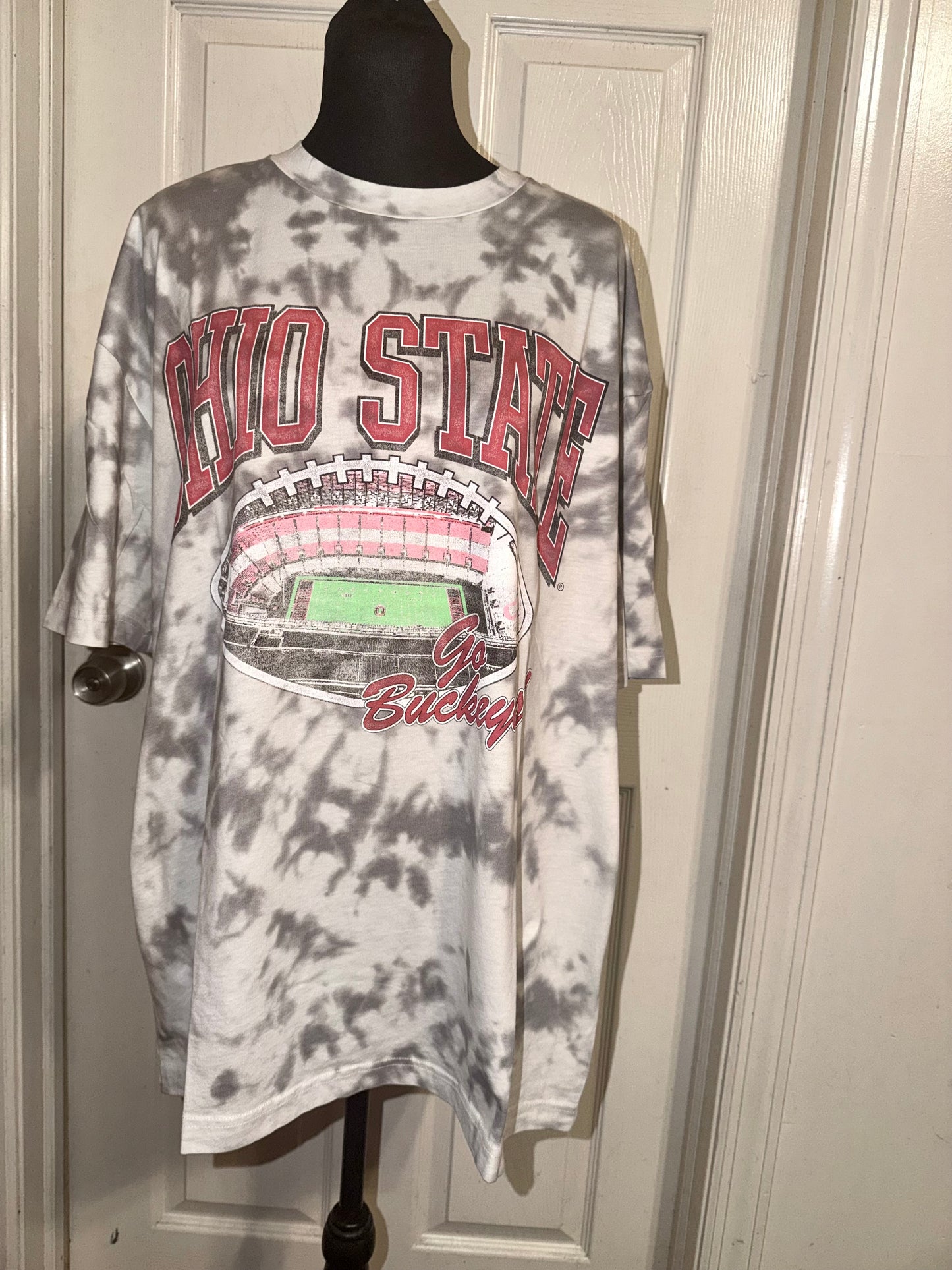 Ohio State Oversized Distressed Tee