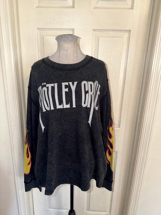 Motley Crue Oversized Long Sleeve Tee