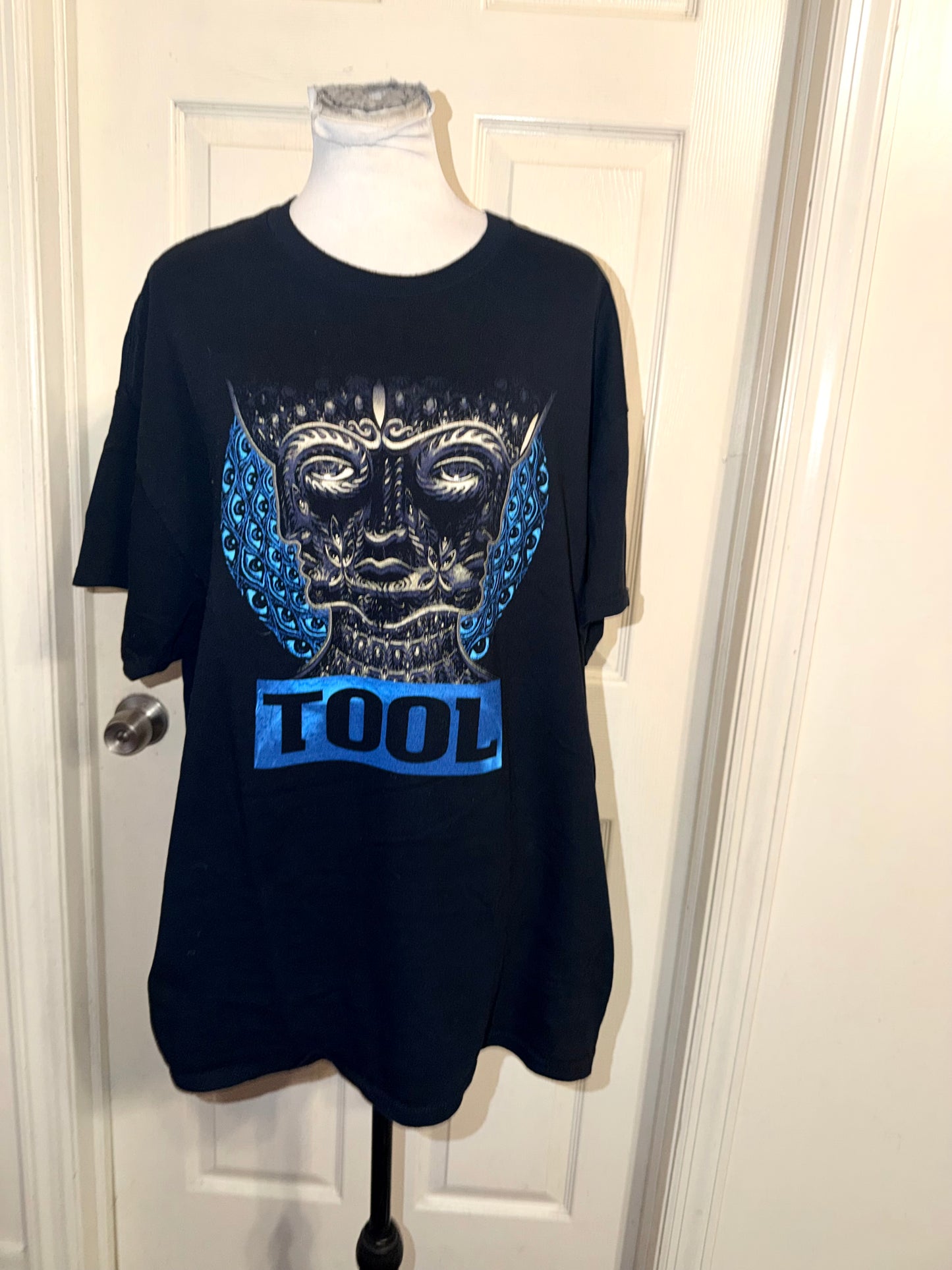Tool Oversized Tee