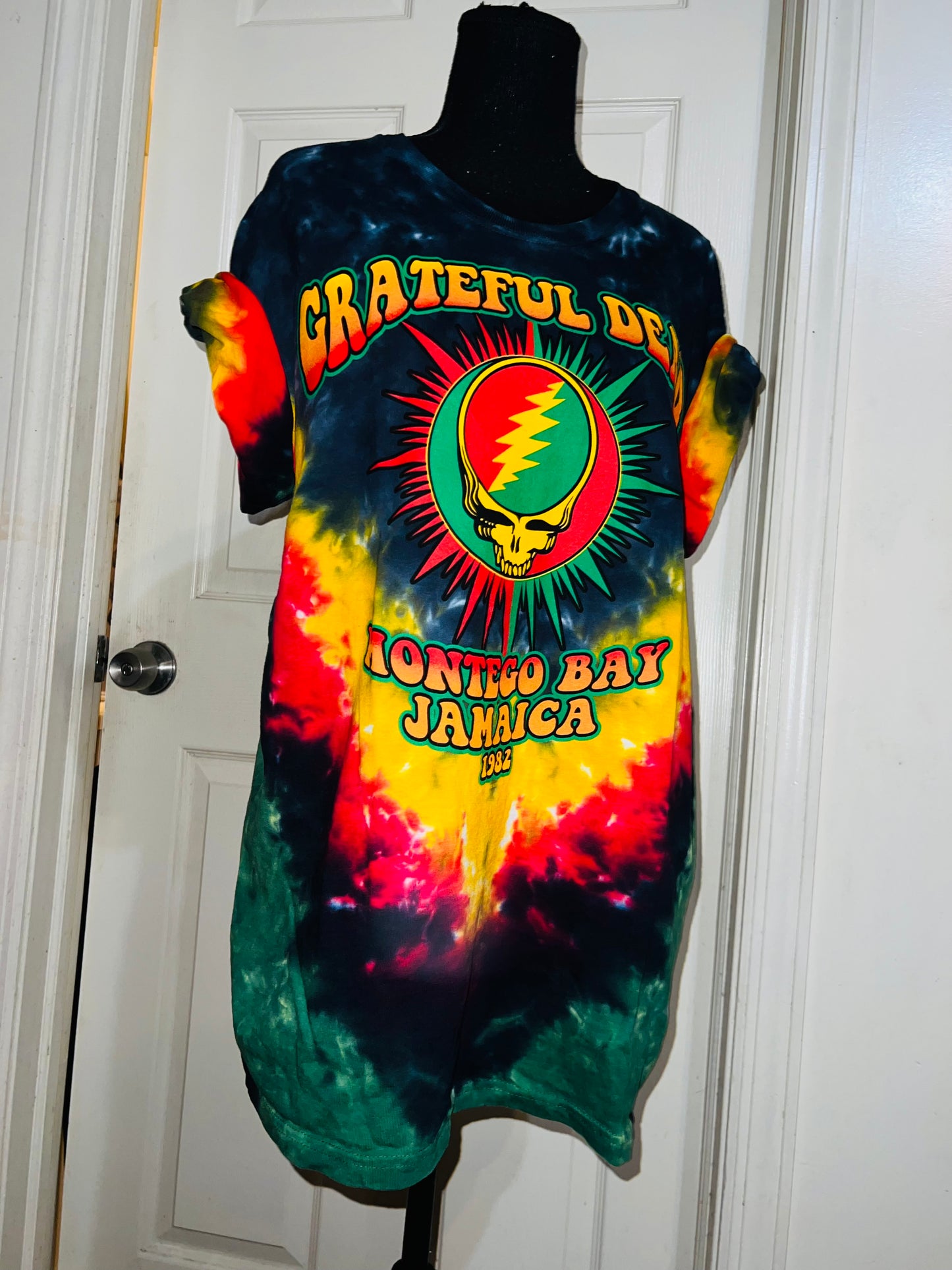 The Grateful Dead Jamaica Oversized Distressed Tee