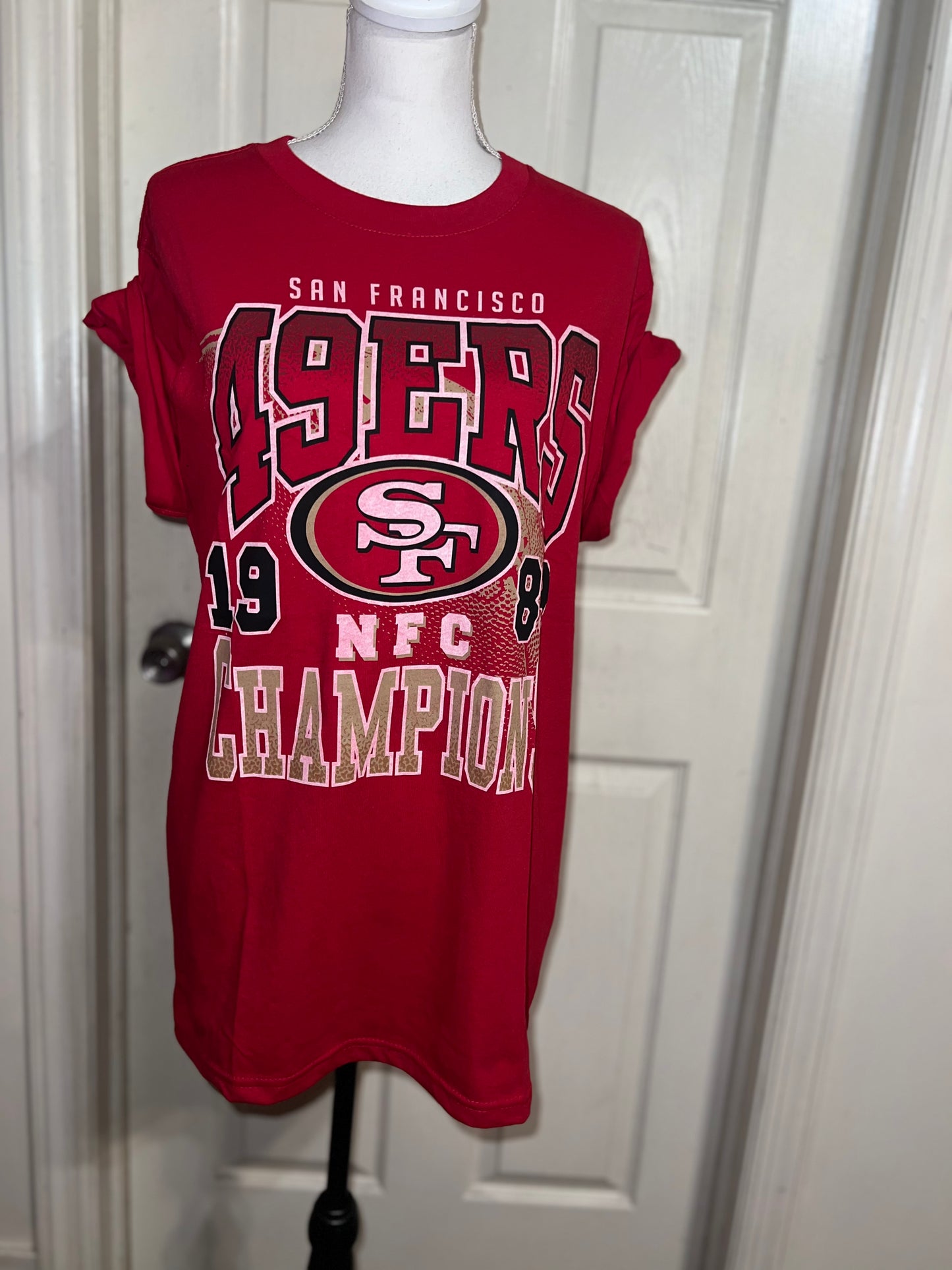 San Francisco 49ers Oversized Distressed Tee