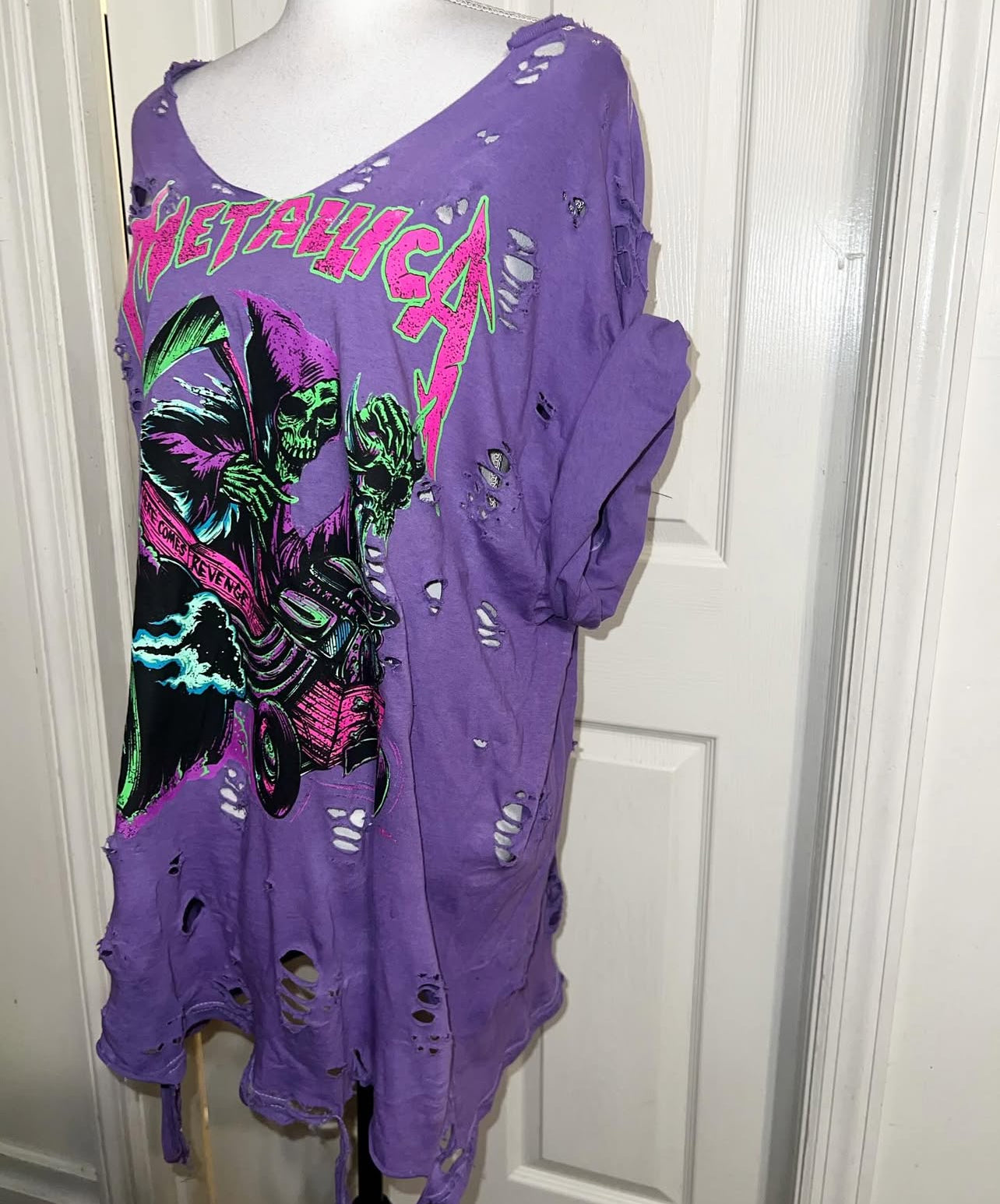 Metallica Oversized Distressed Tee