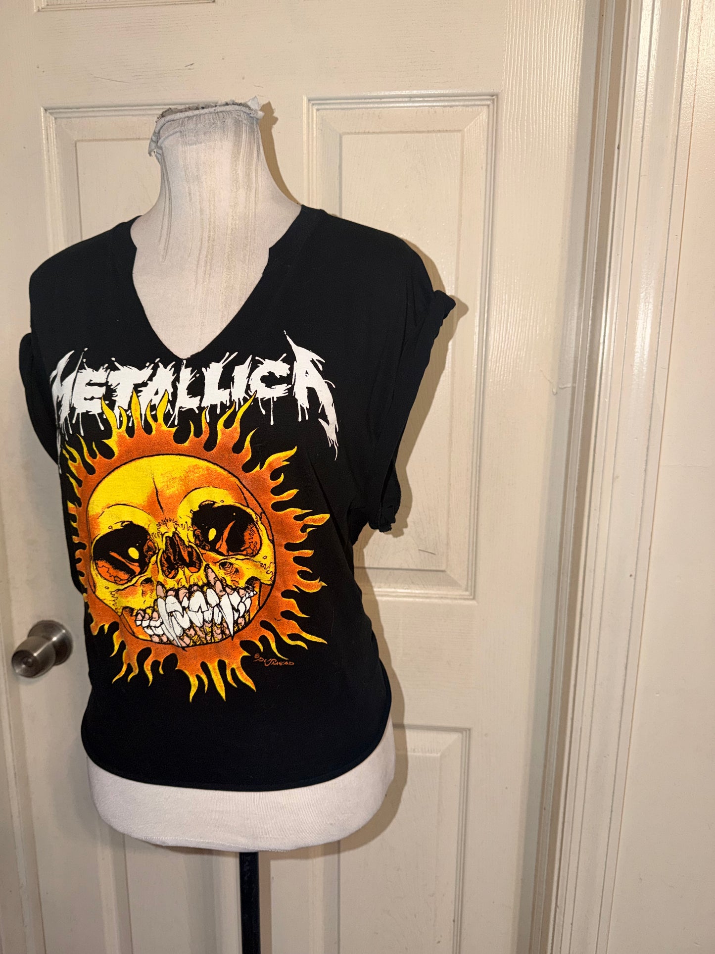 Metallica Open Tie Back Tee