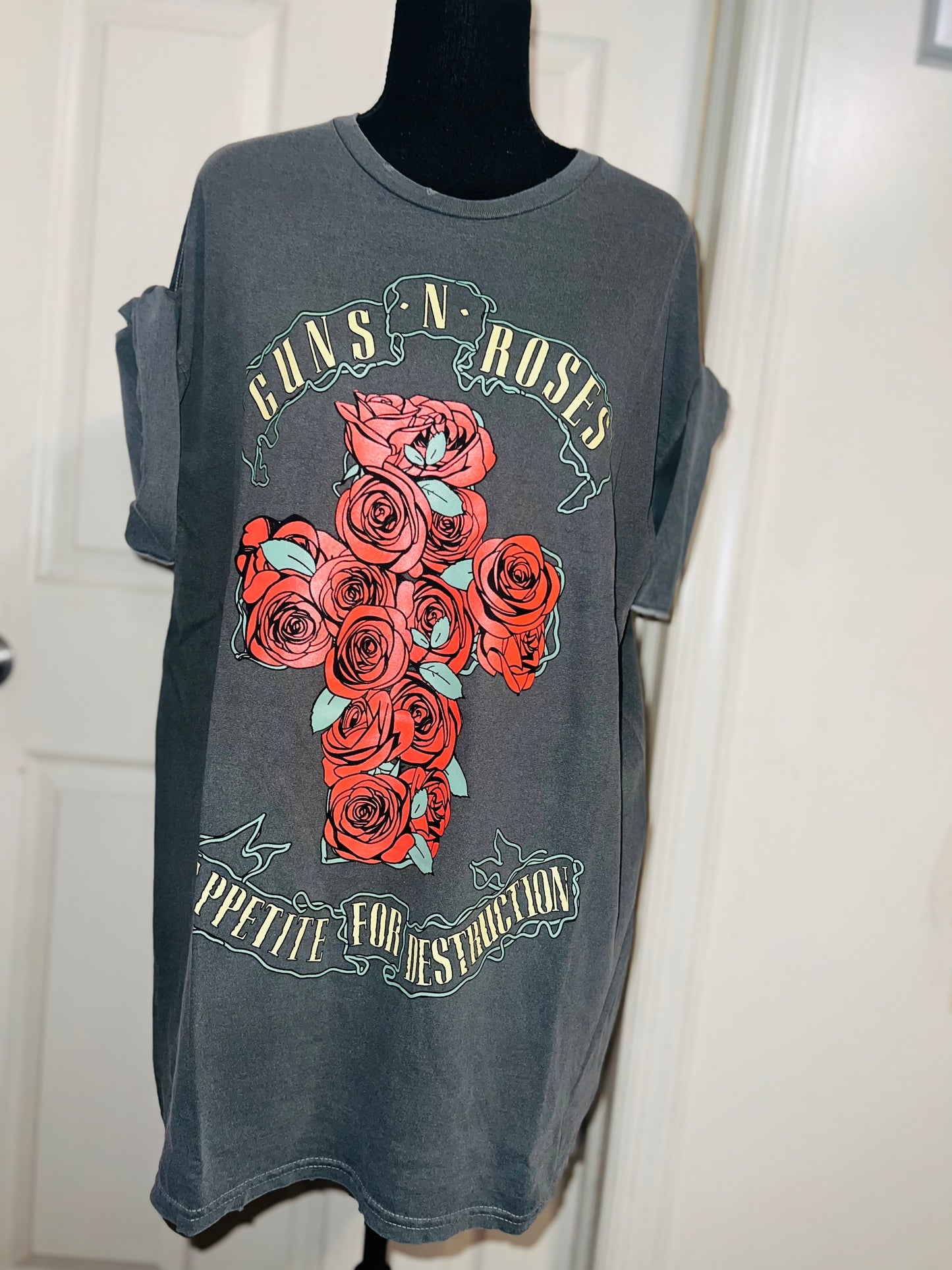 Guns n Roses Oversized Distressed Tee