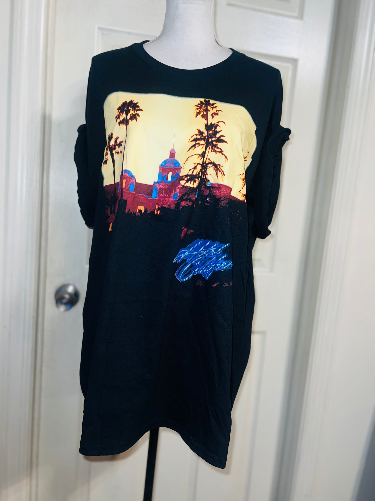 The Eagles Oversized Distressed Tee