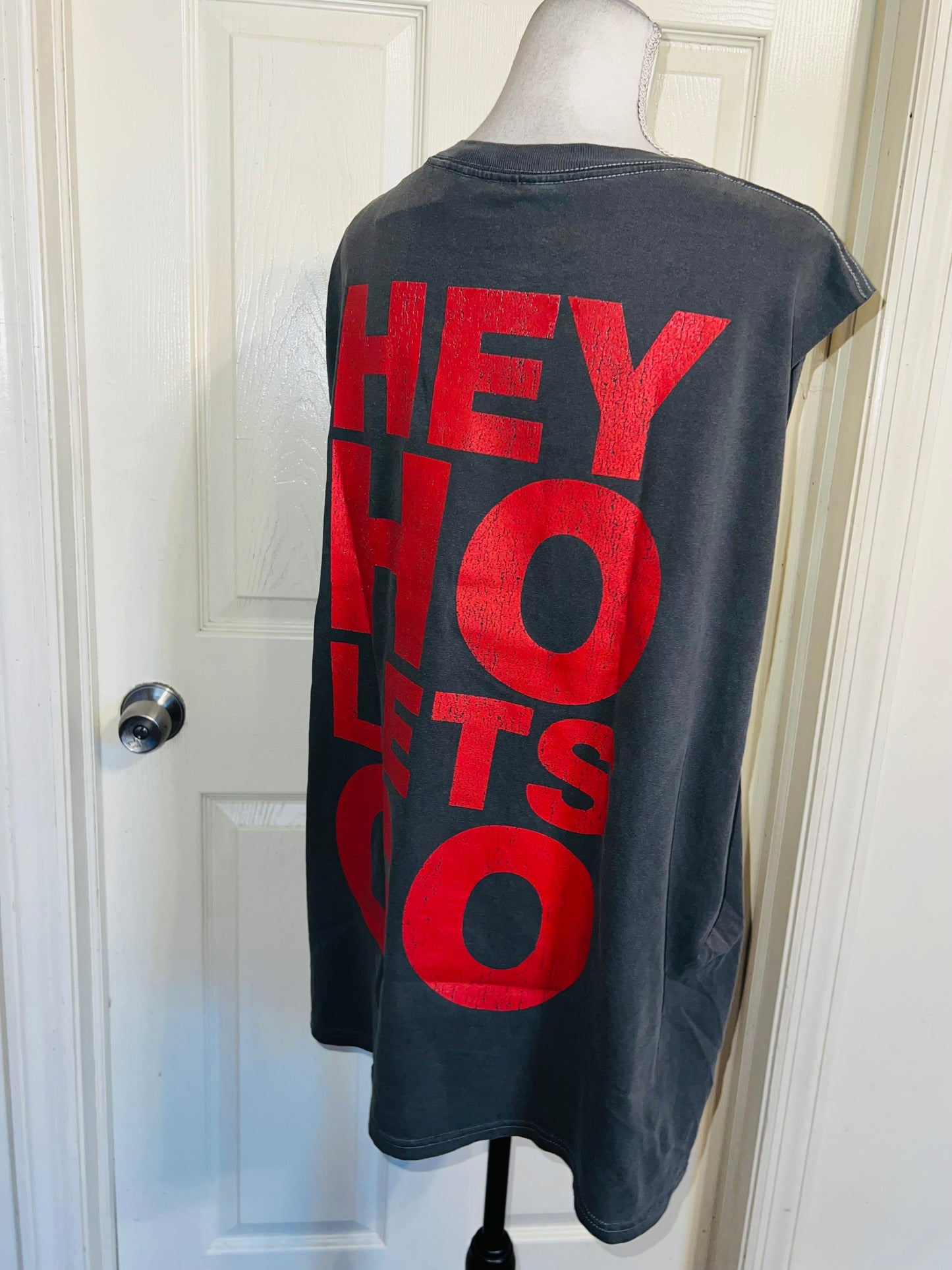 Ramones Oversized Double Oversized Distressed Tann