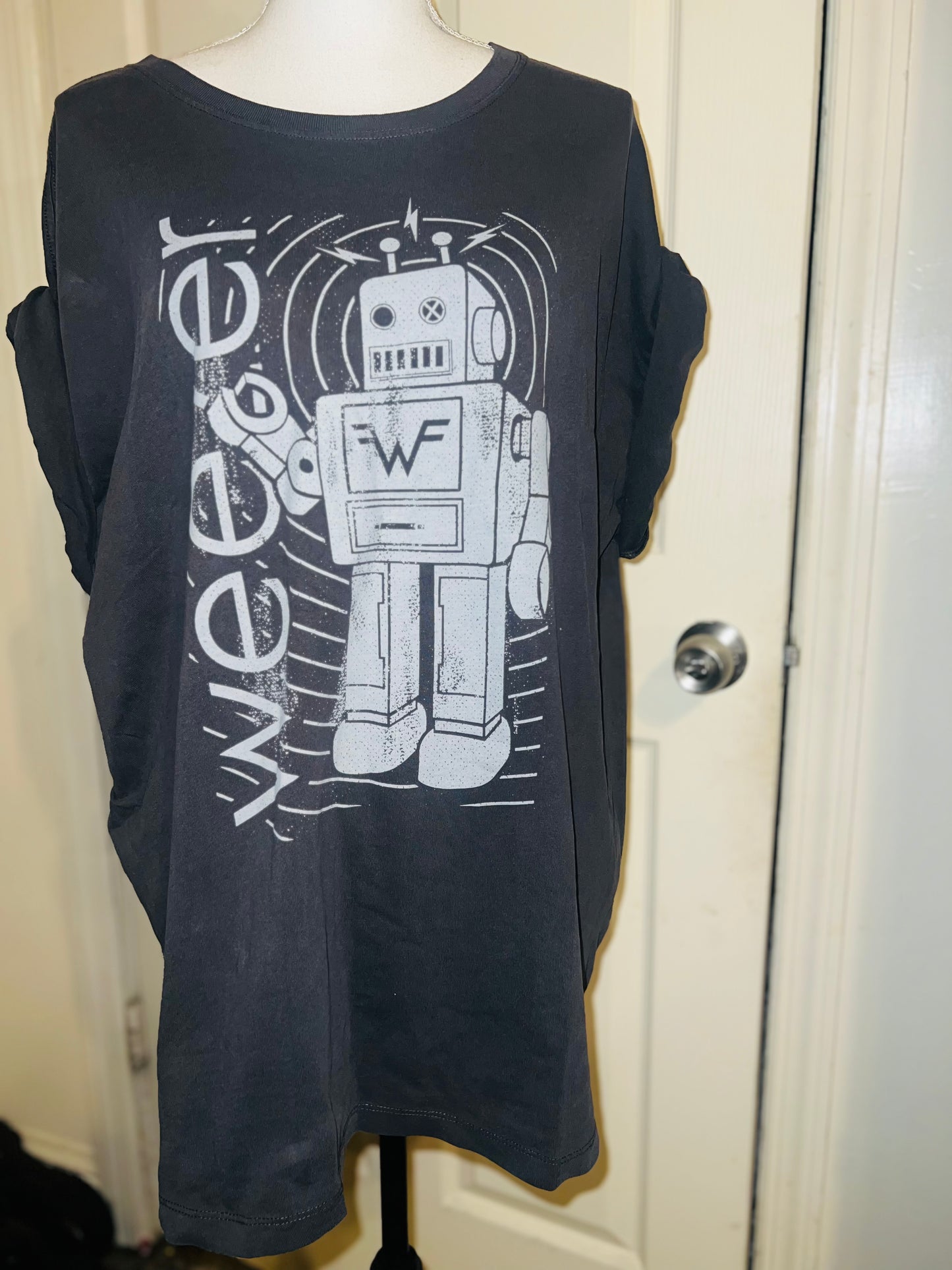 Weezer Oversized Distressed Tee