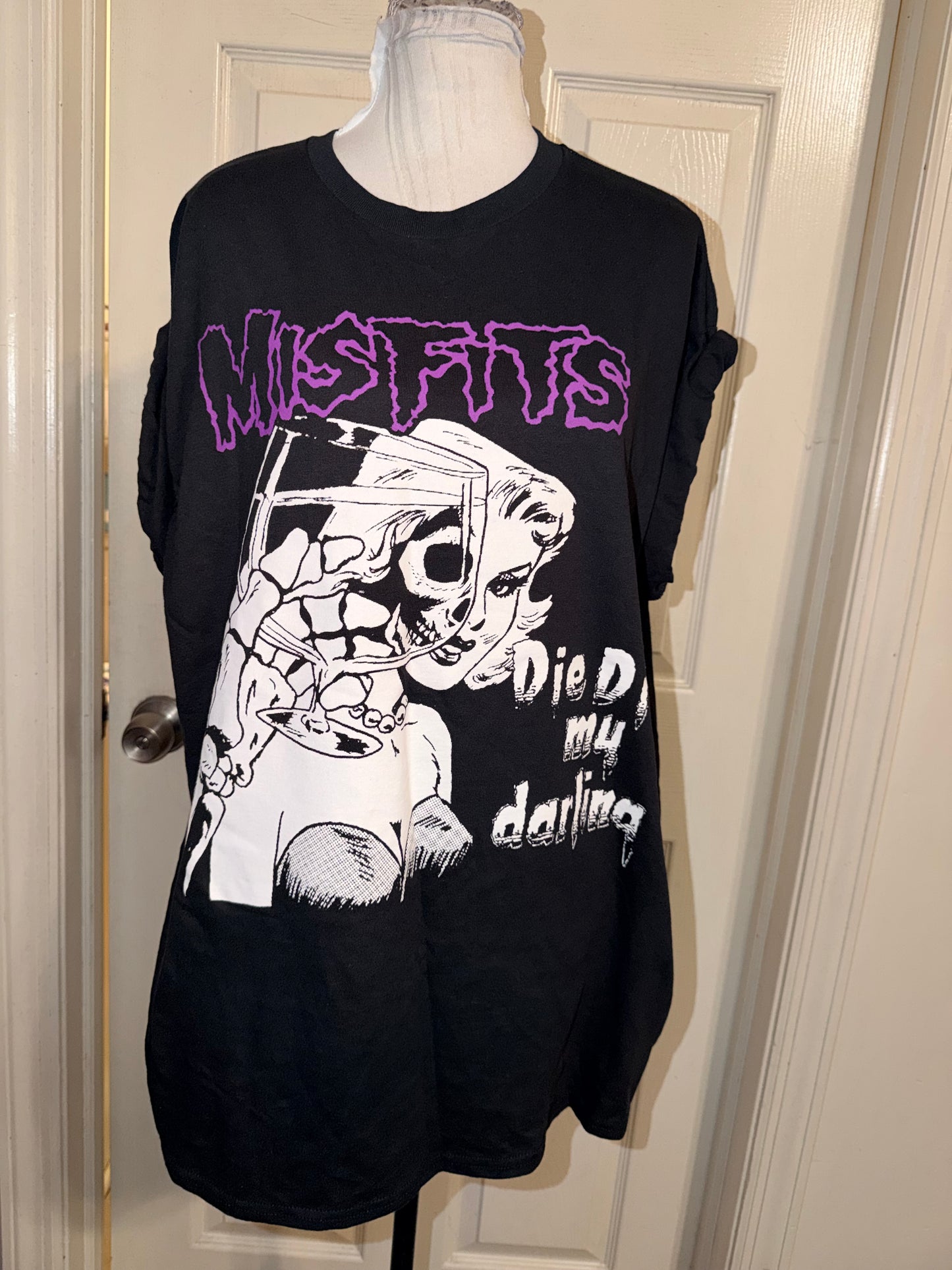 Misfits Oversized Distressed Tee