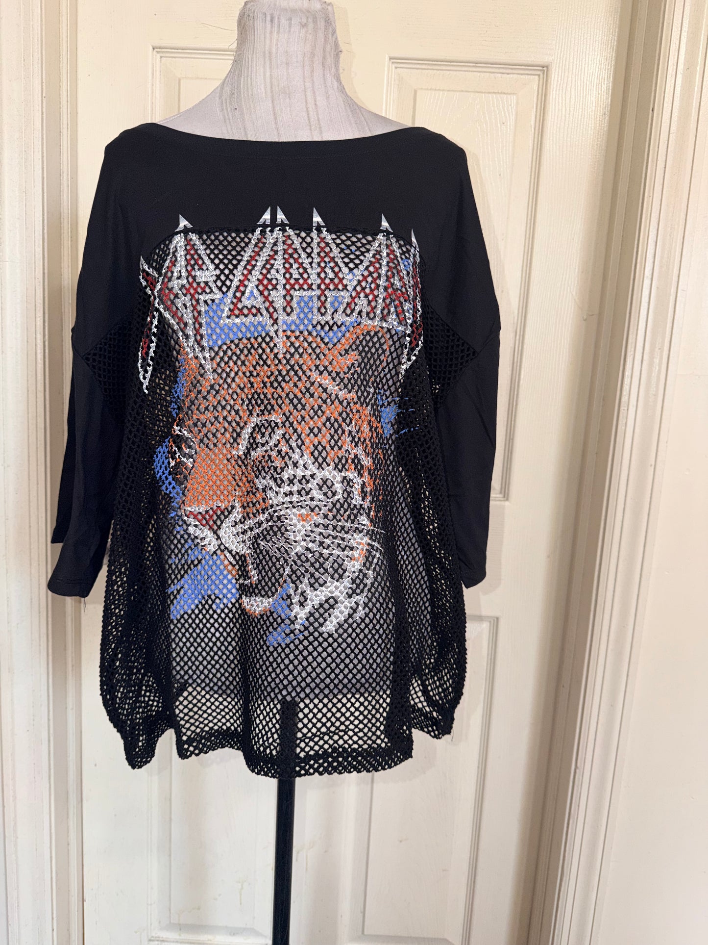Def Leppard Oversized Jersey Tee