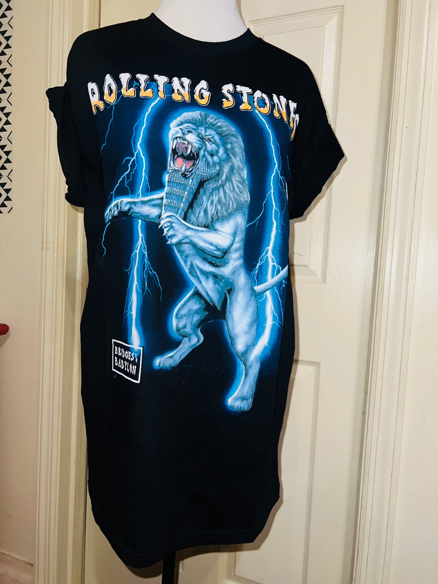 The Rolling Stones Bridges to Babylon Oversized Distressed Tee