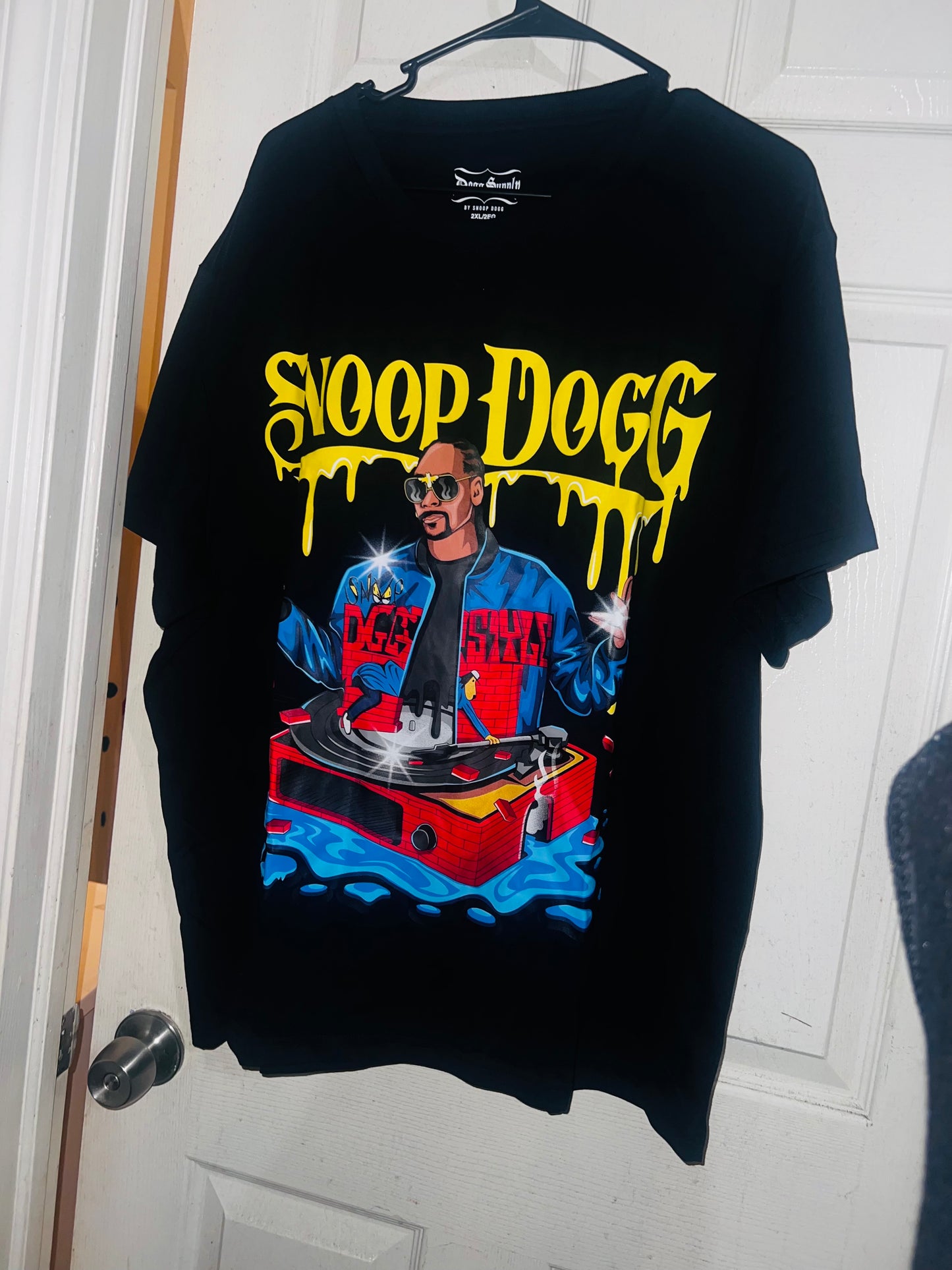 Snoop Dogg Oversized Distressed Tee