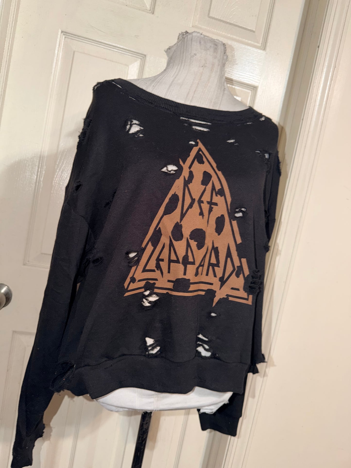 Def Leppard Oversized Distressed Sweatshirt