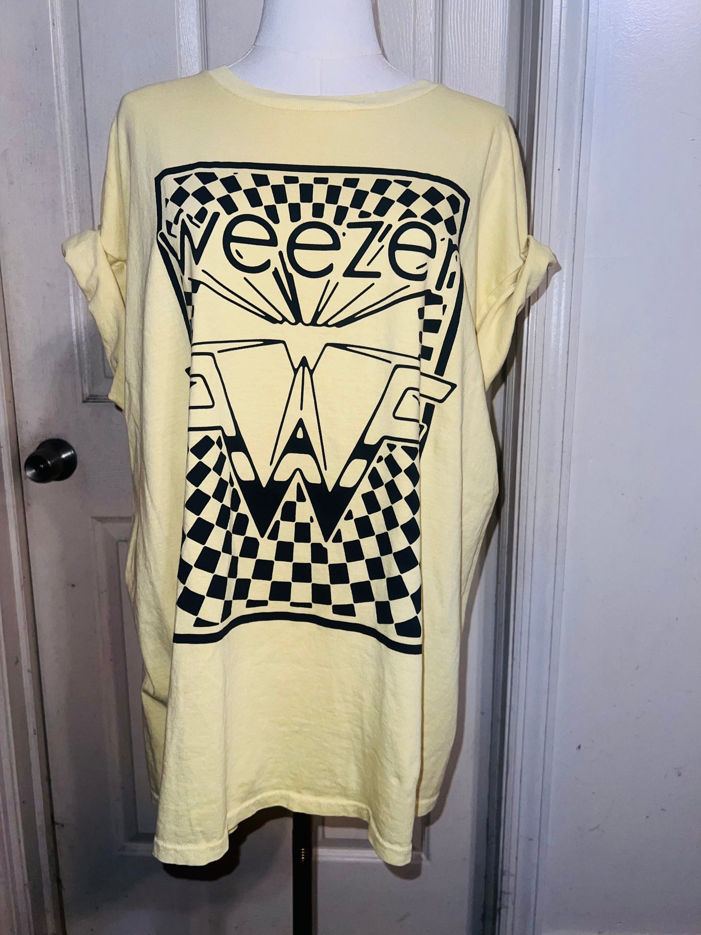 Weezer Oversized Distressed Tee