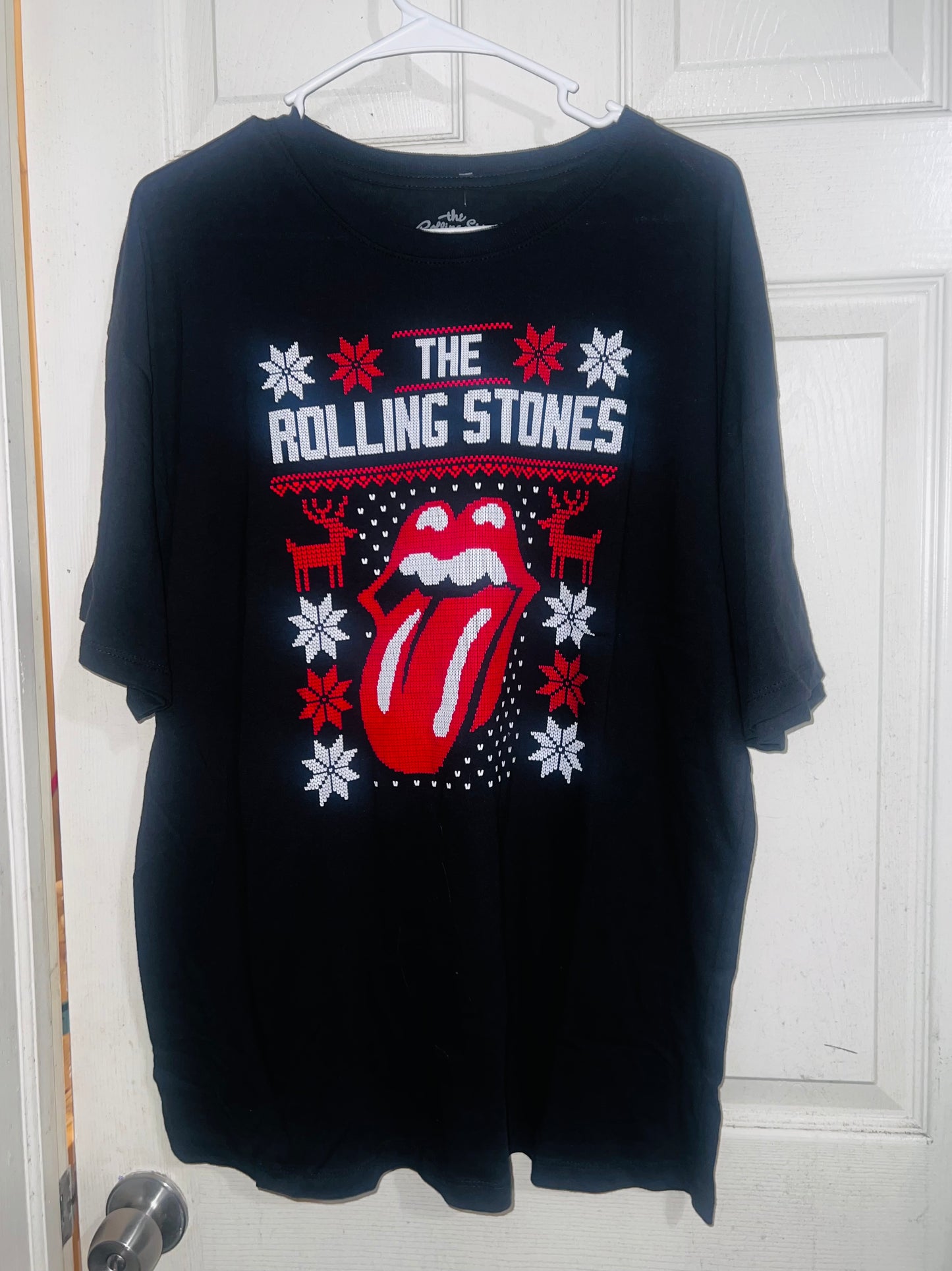 The Rolling Stones Winter Distressed Tee