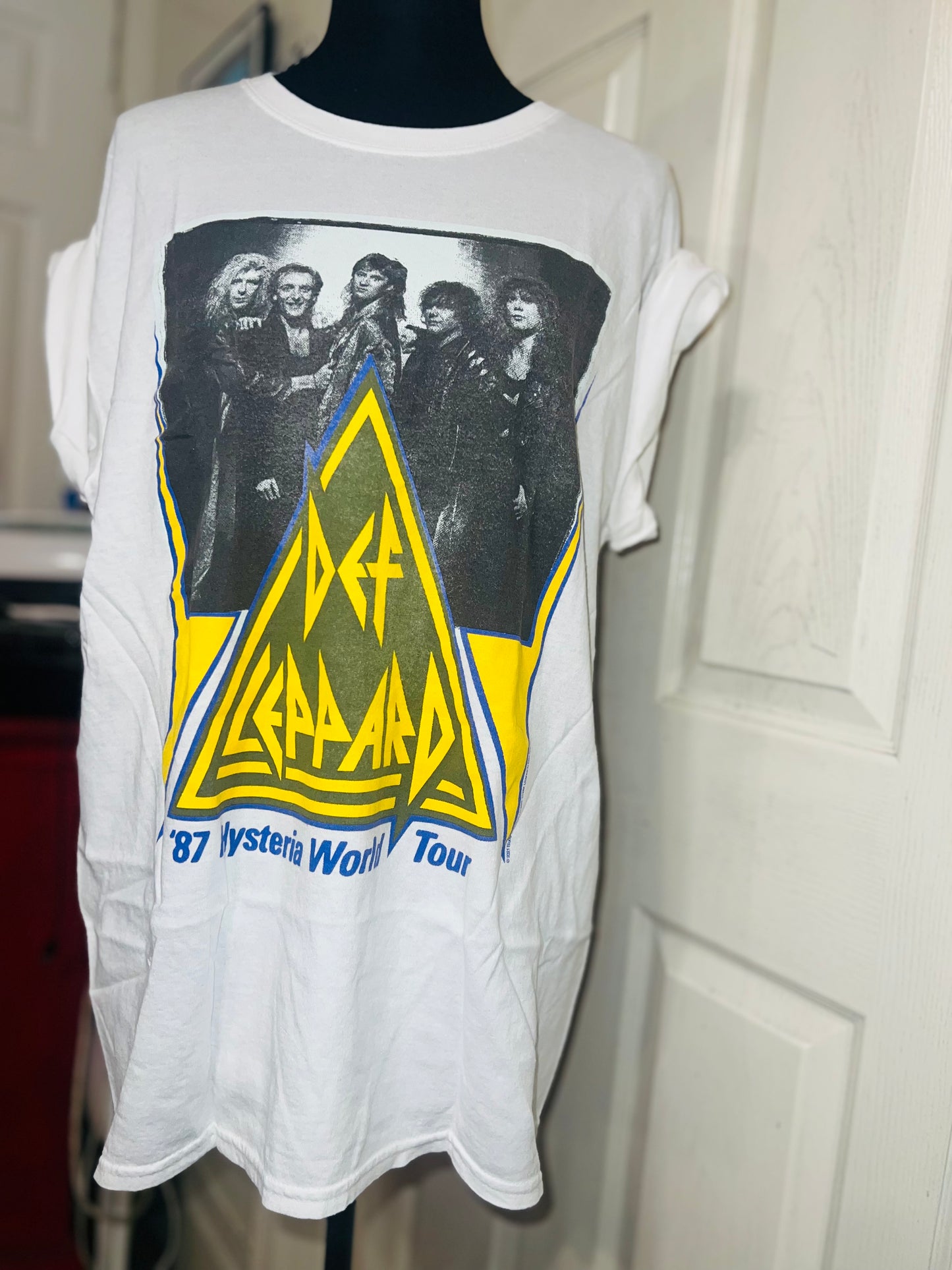 Def Leppard Oversized Distressed Tee