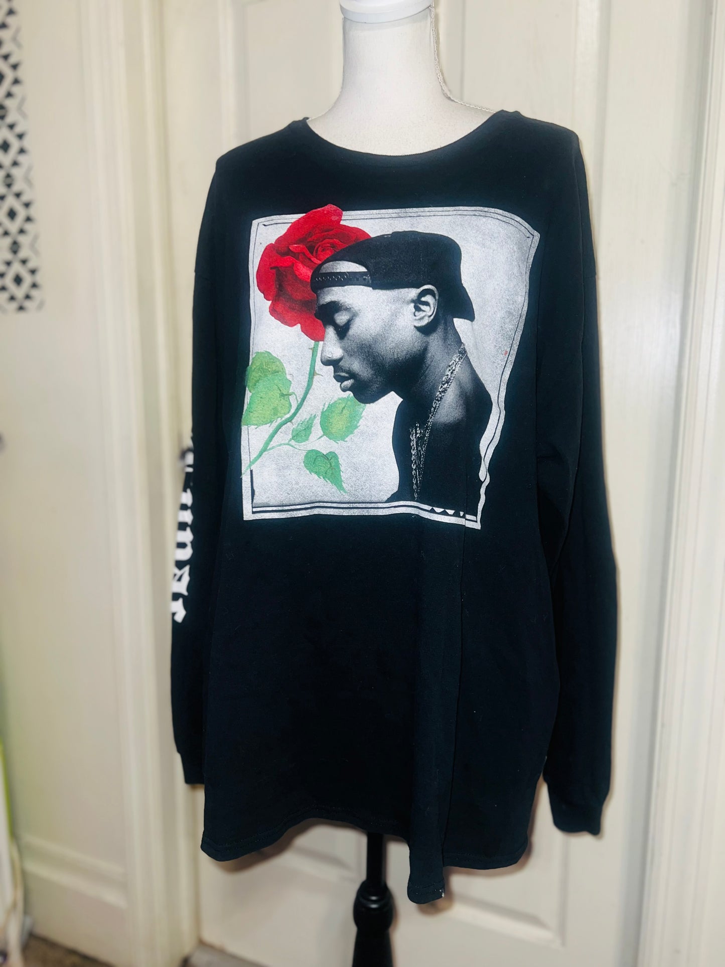 Tupac Oversized Distressed Long Sleeve Tee