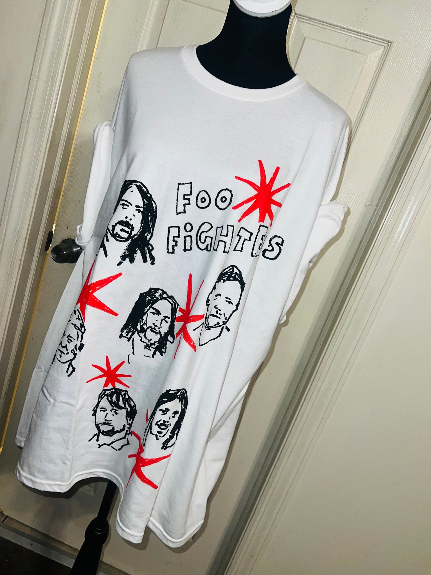 Foo Fighters Oversized Distressed Tee