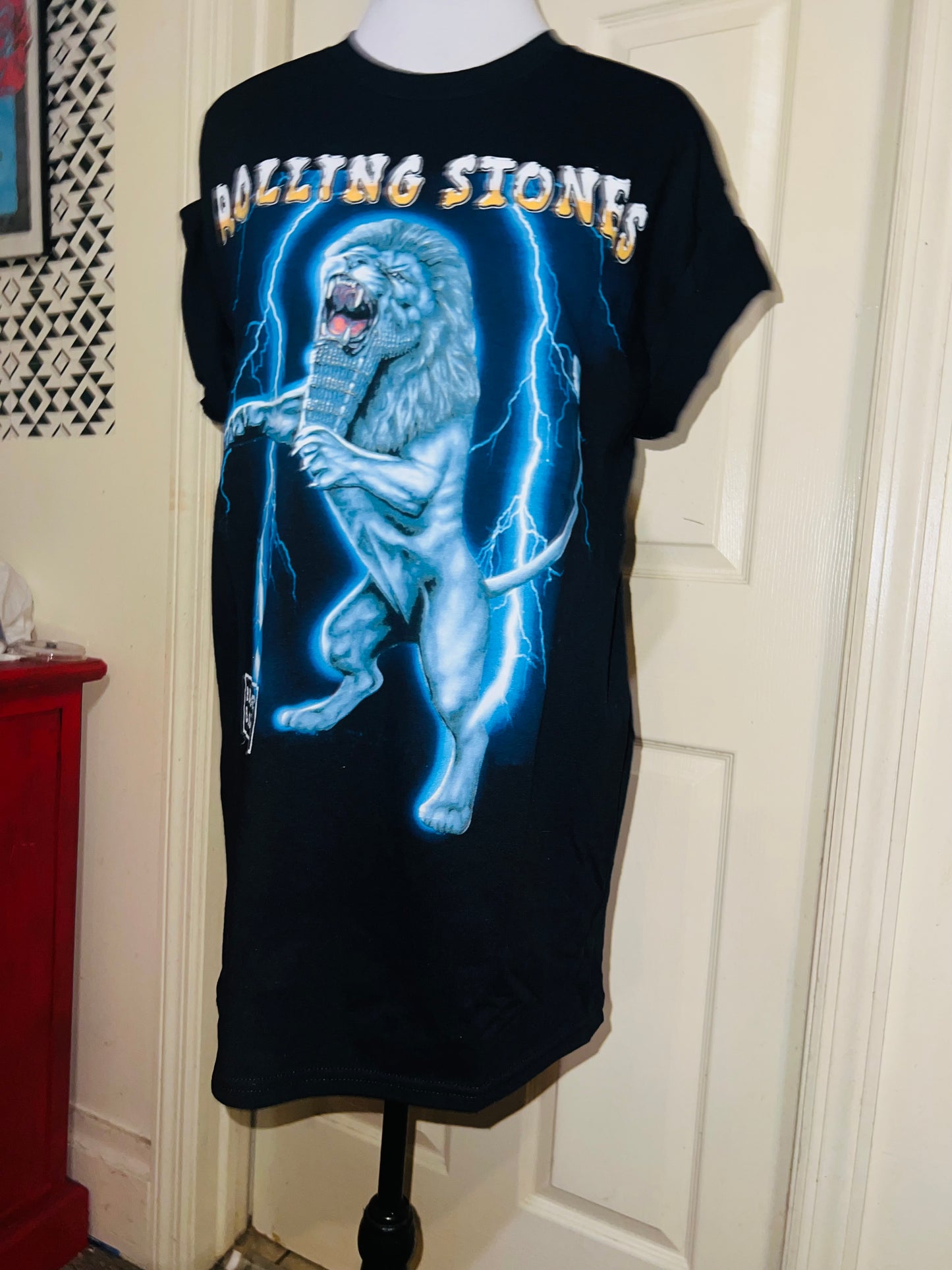 The Rolling Stones Bridges to Babylon Oversized Distressed Tee