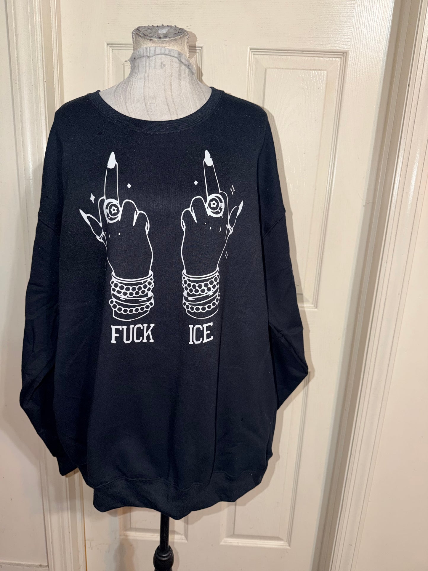F ICE Oversized Sweatshirt & Tee