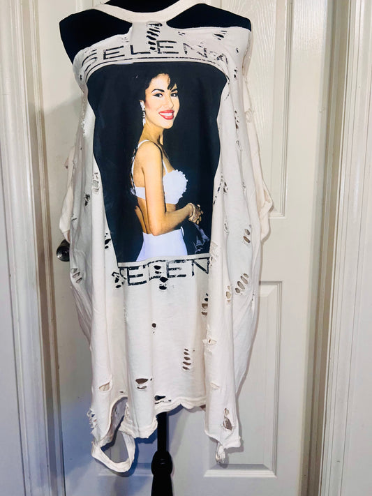 Selena Oversized Distressed Tee