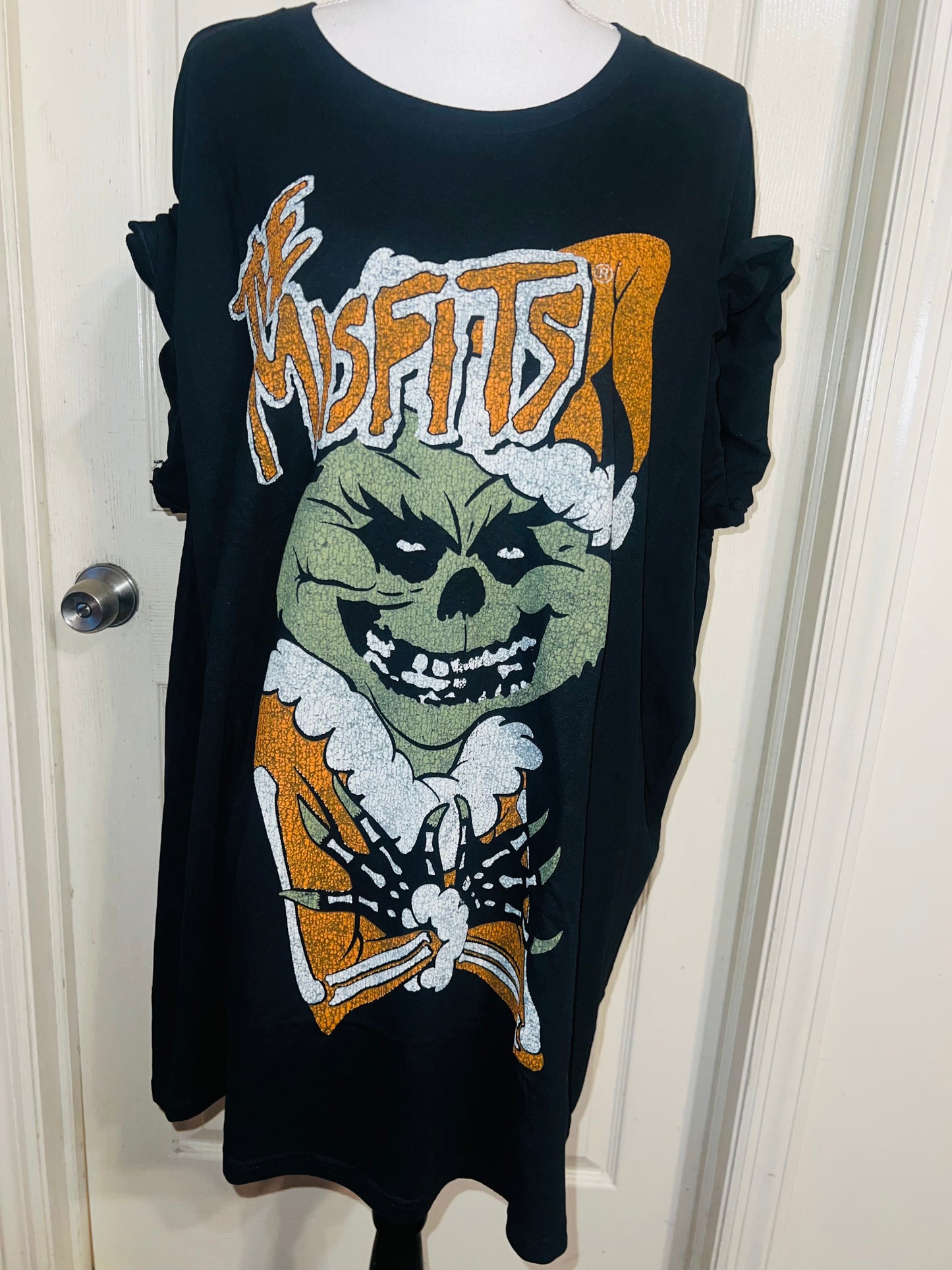 The Misfits Holiday Oversized Distressed Tee