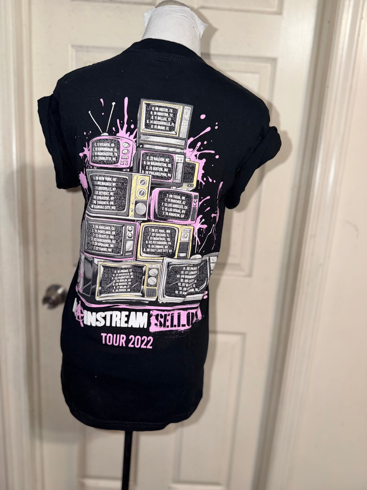 Machine Gun Kelly ft. Avril Lavigne Double Sided Oversized Distressed Tee