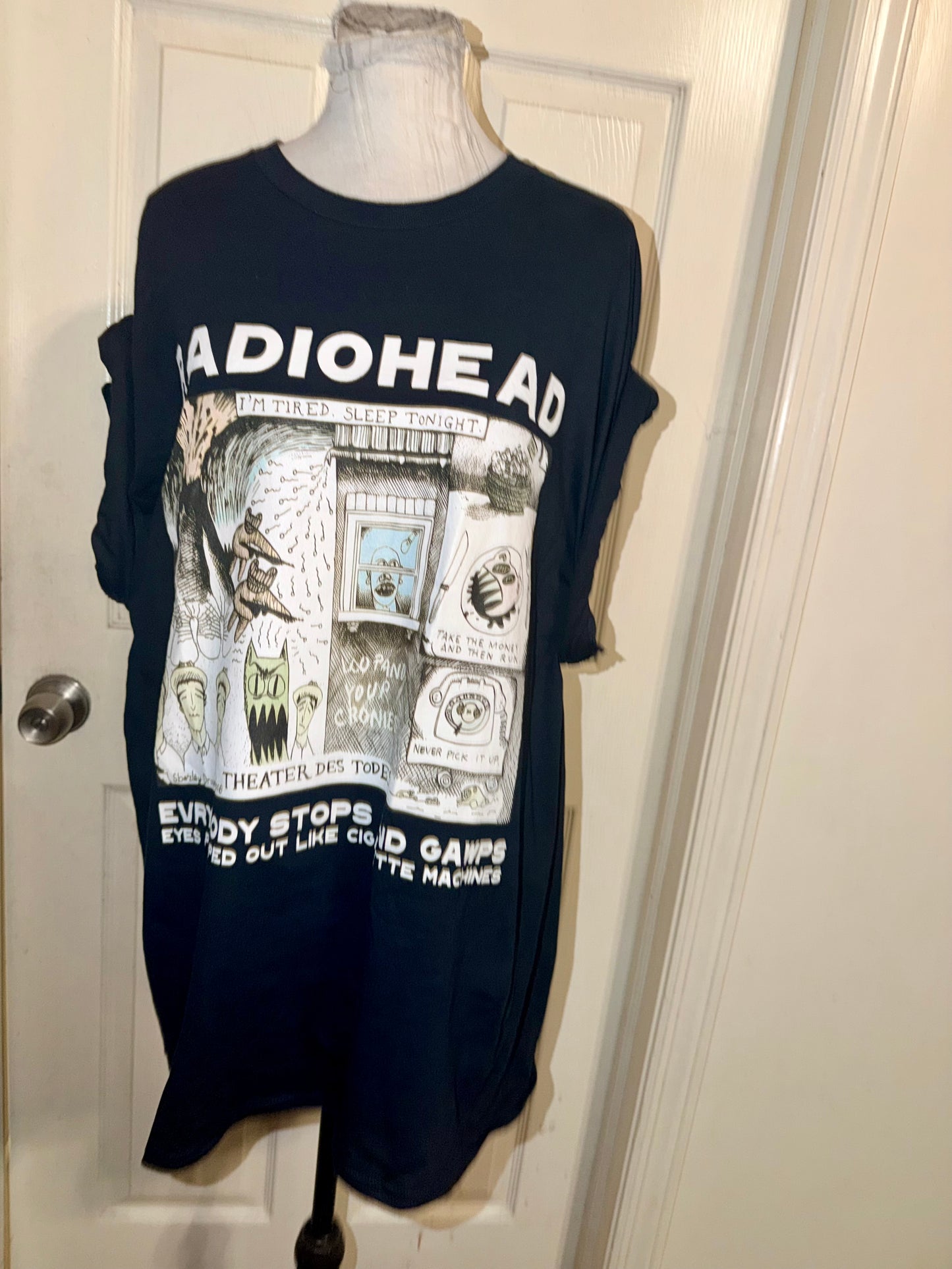 Radiohead Oversized Distressed Tee (Copy)