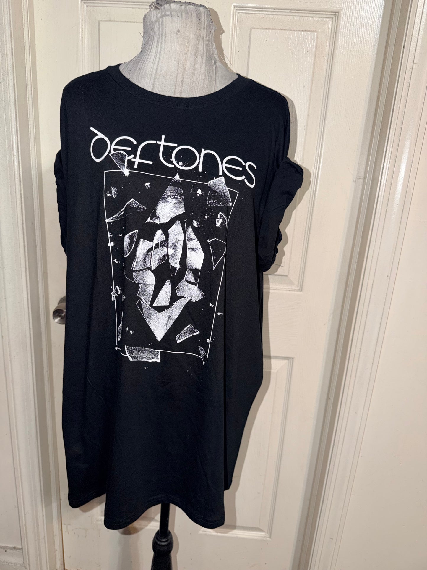 Deftones Oversized Distressed Tee