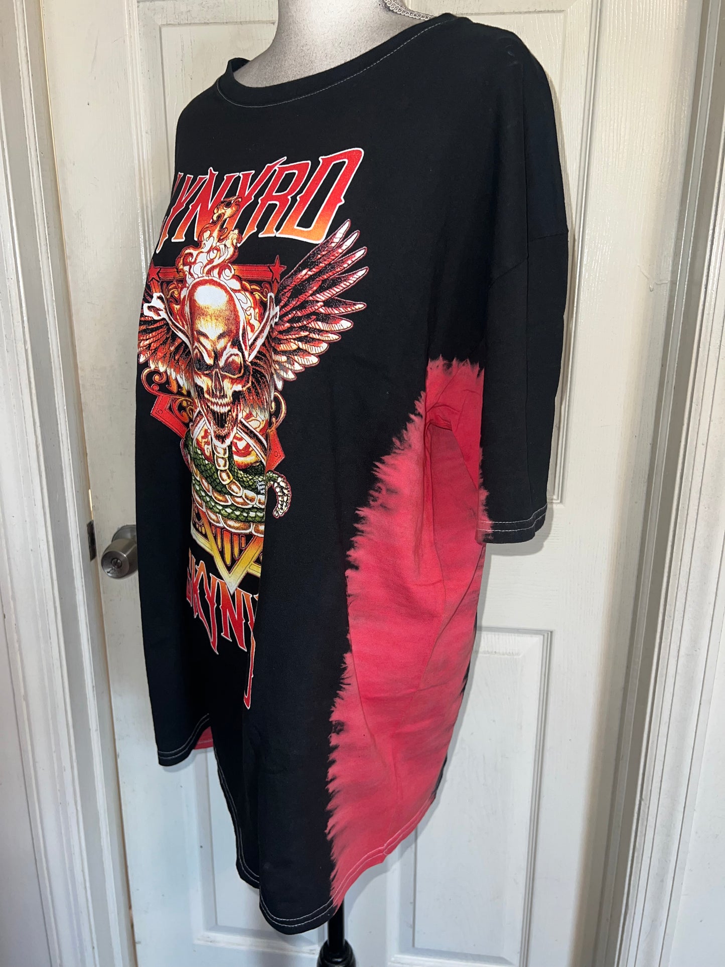Lynyrd Skynyrd Oversized Distressed Tee