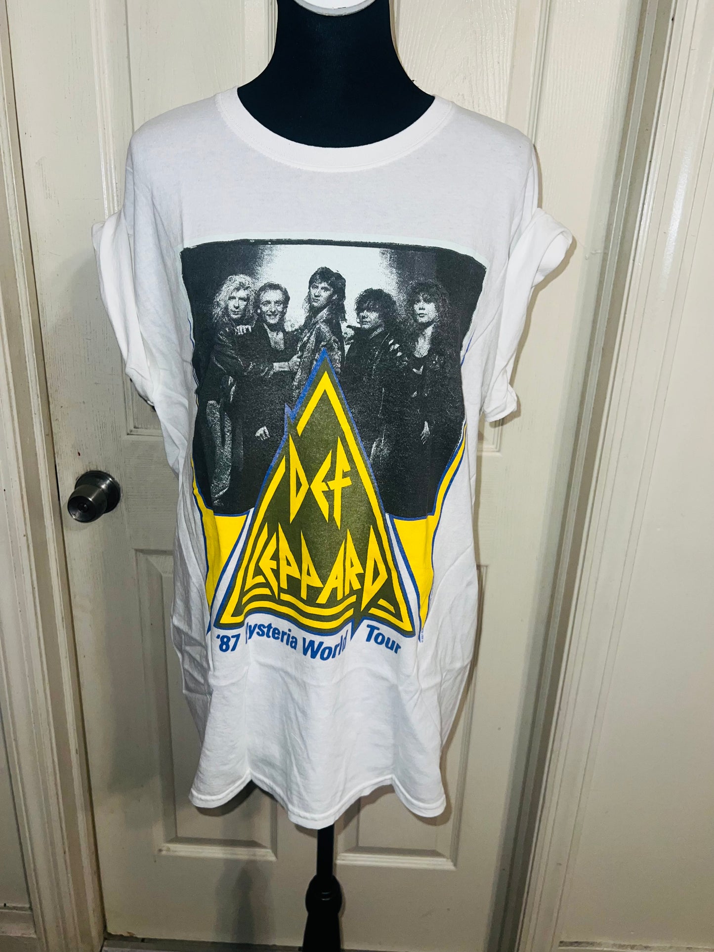 Def Leppard Oversized Distressed Tee
